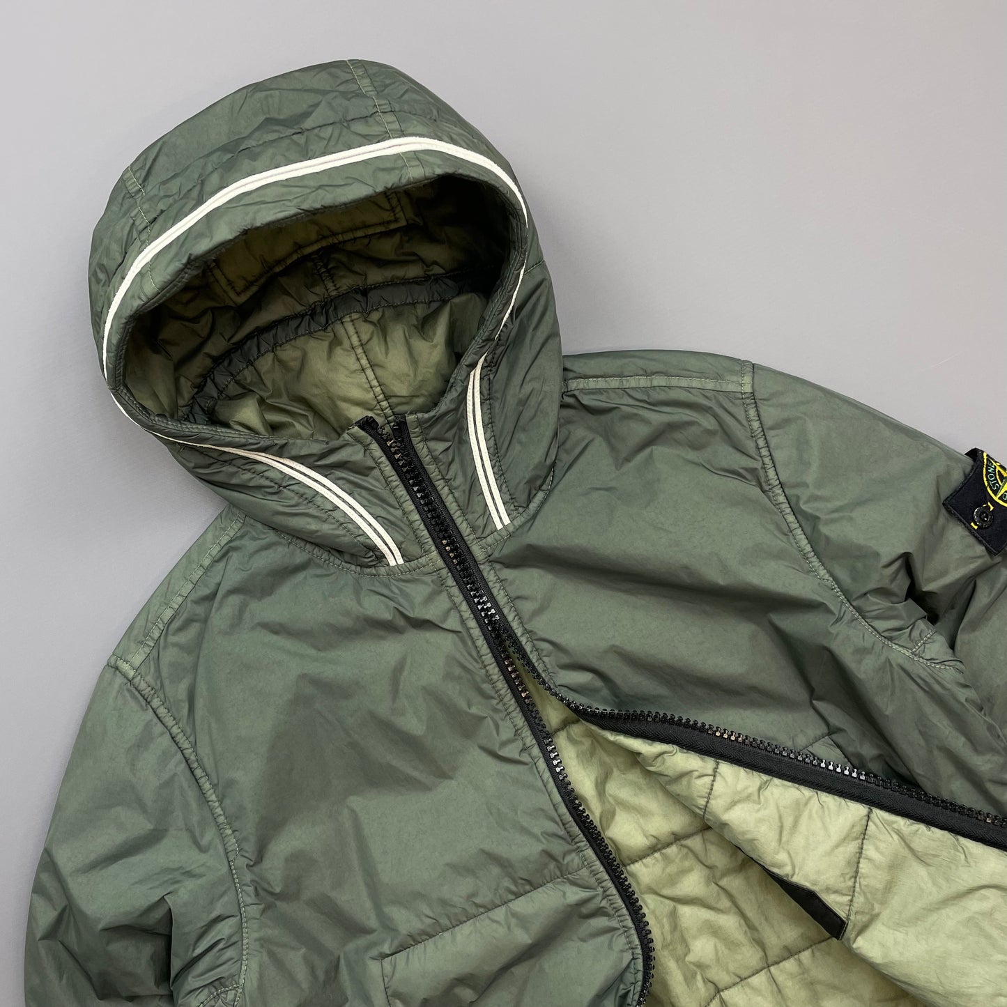 Stone Island Green AW20 Two-Tone Garment Dyed Crinkle Reps w/ Primaloft Hooded Jacket