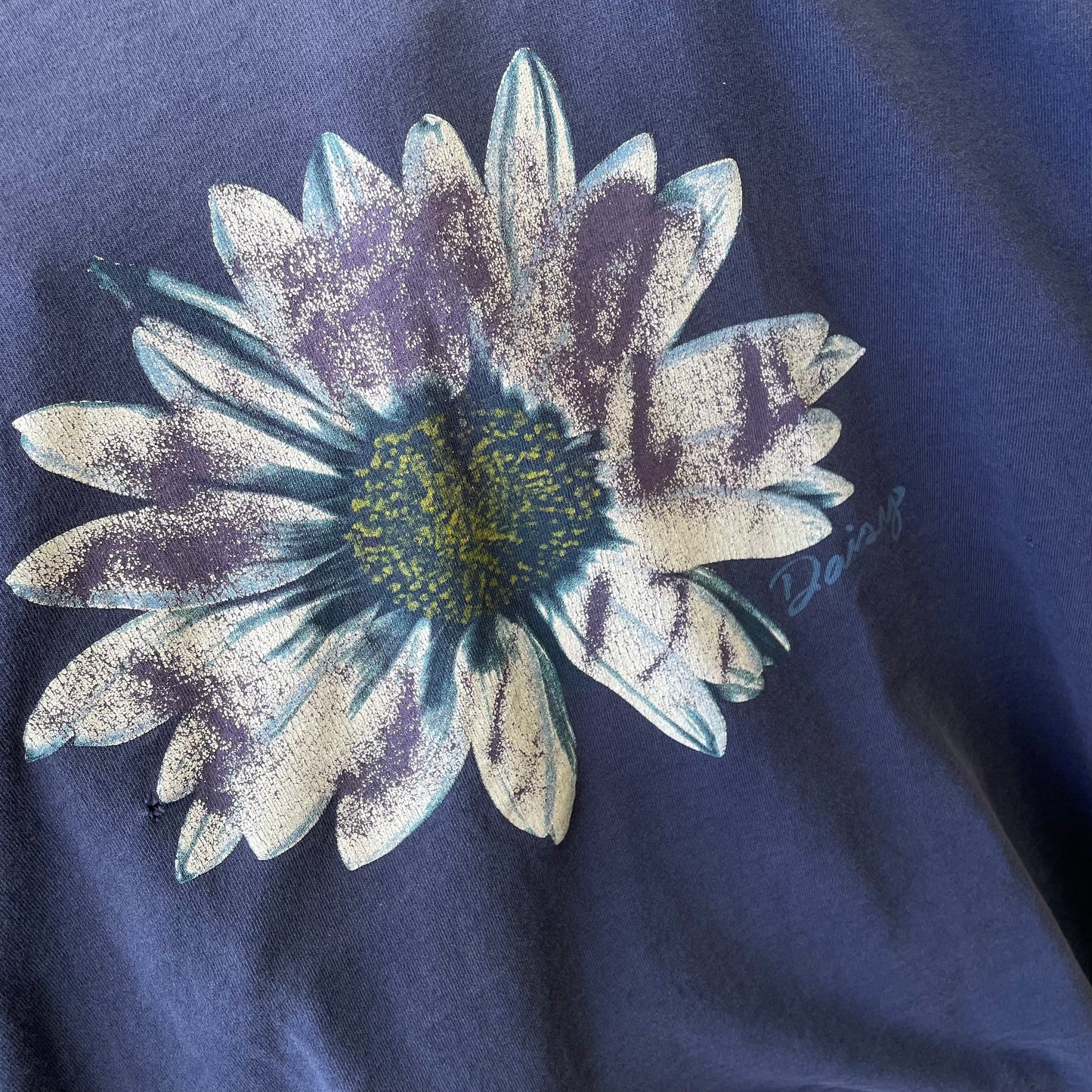 Vintage Navy 90s 'Daisy' Print T-Shirt