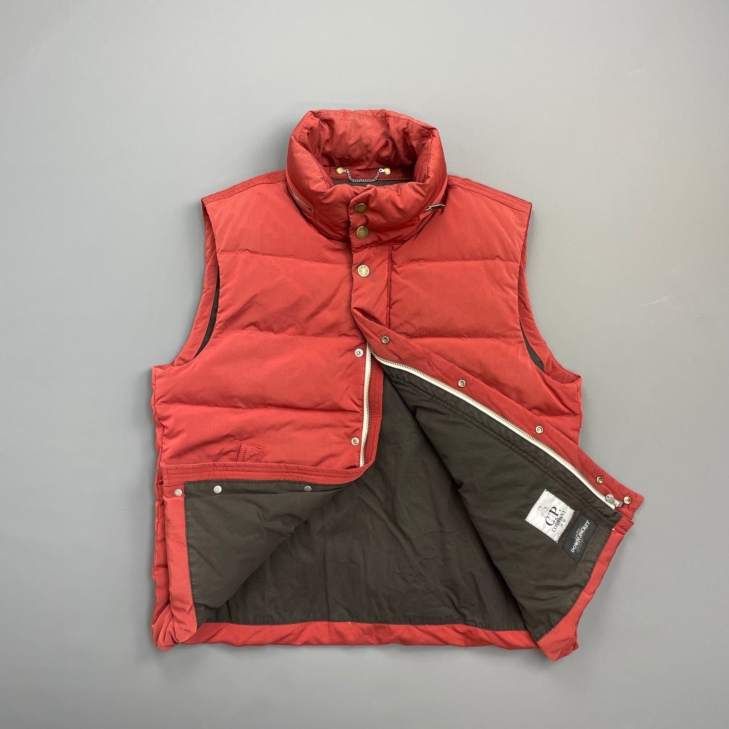 C.P. Company Red AW10 Shimmer Nylon Piuma Doca Concealed Hood Down Gilet Vest