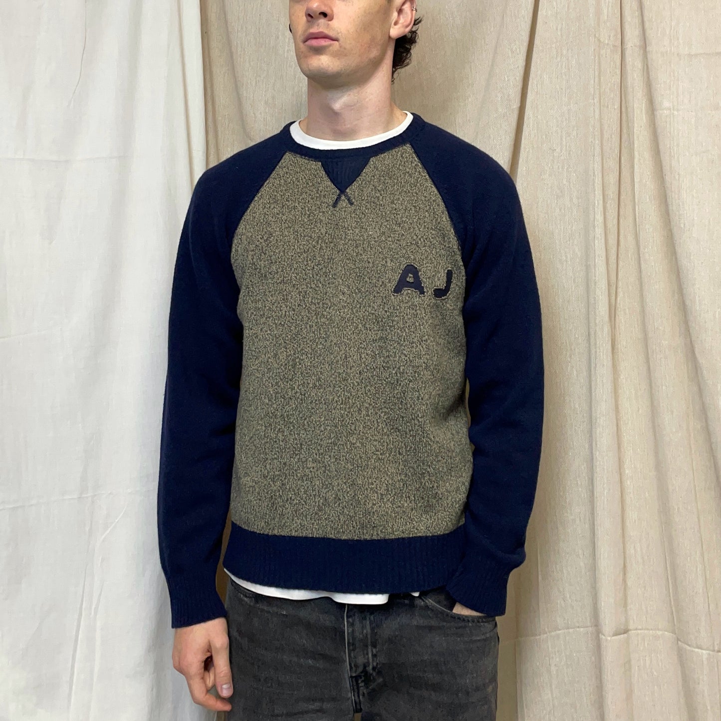 Armani Beige & Navy 00s Raglan Sleeve Wool Knit Jumper