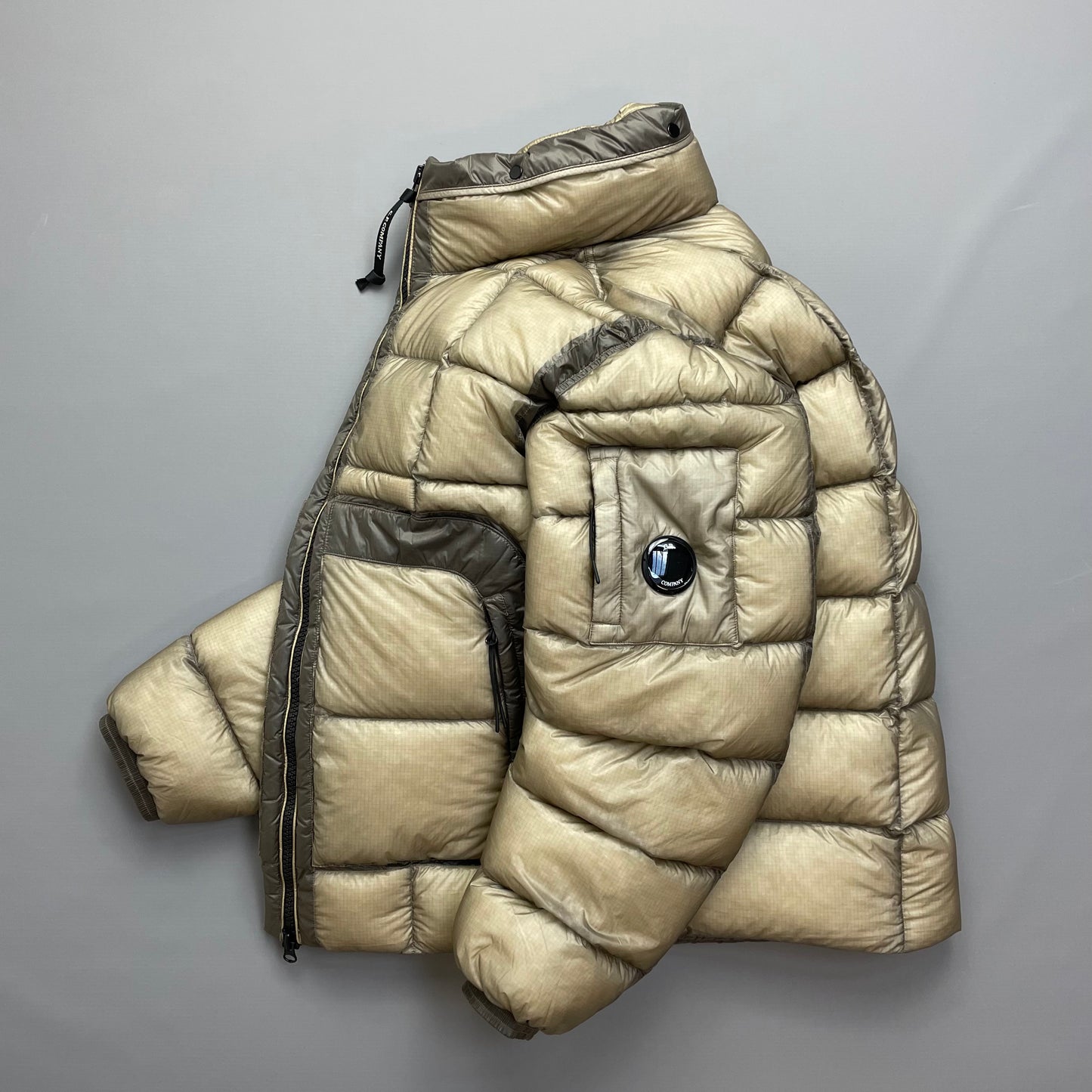 C.P. Company DD Shell Concealed Hood Short Down Puffer Jacket BNWT