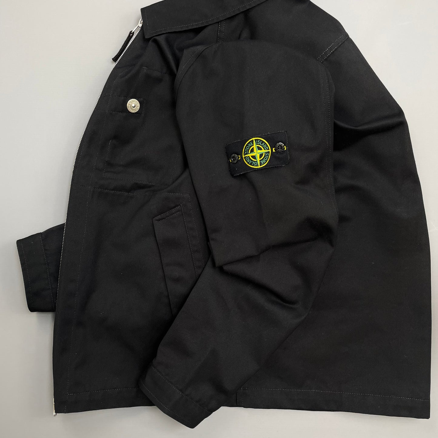 Stone Island Black SS22 Workwear R-Garbadine 3/1 Zip-Through Jacket