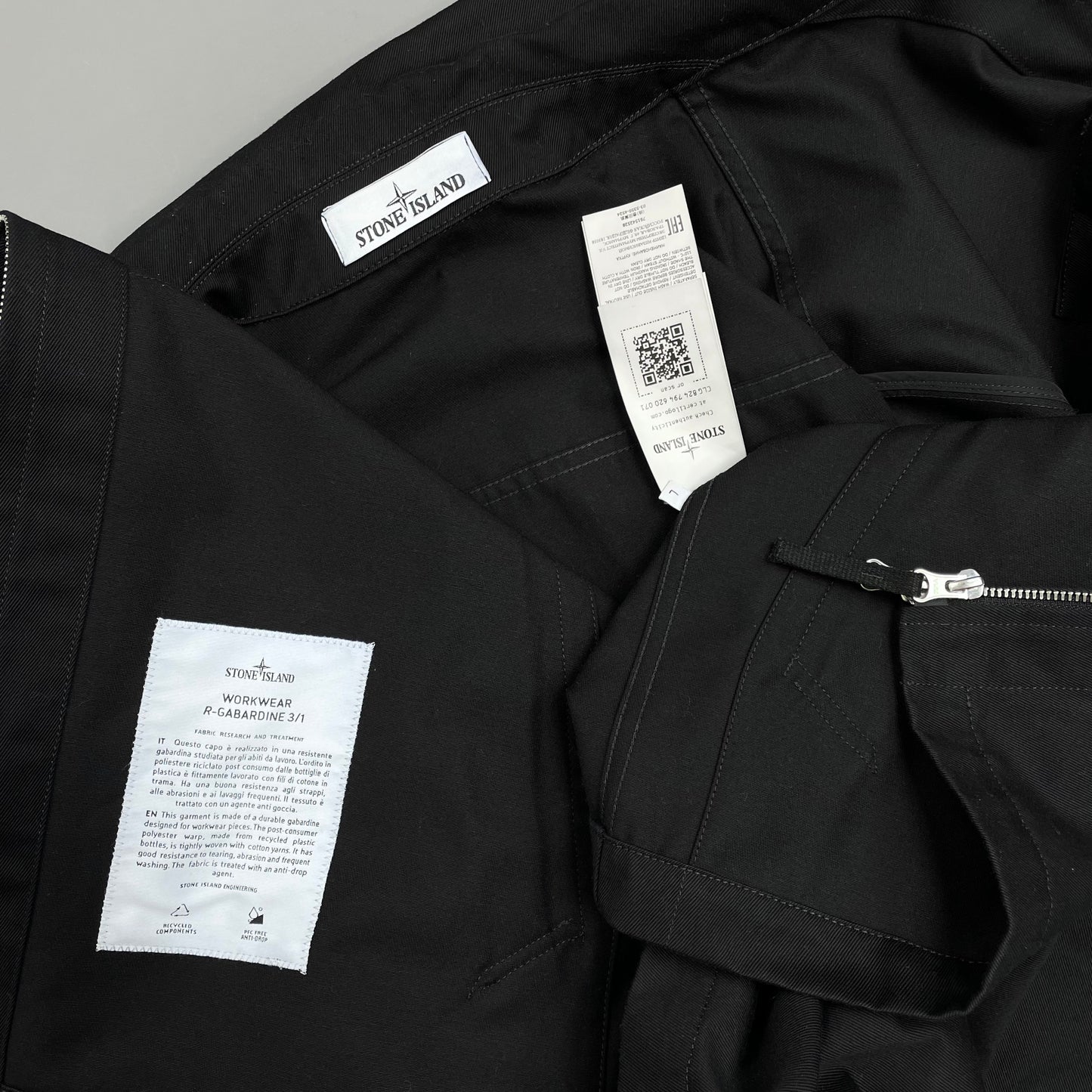 Stone Island Black SS22 Workwear R-Garbadine 3/1 Zip-Through Jacket