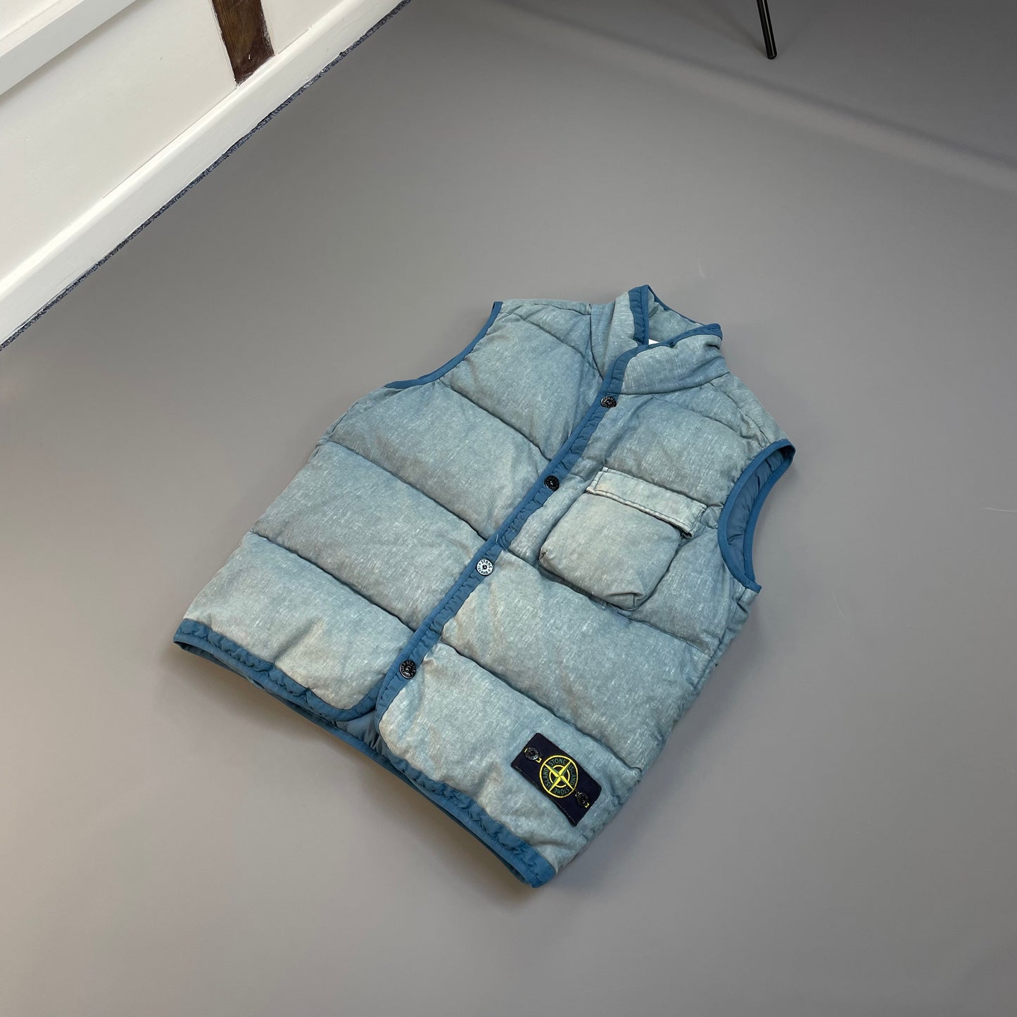 Stone Island Blue AW18 Two-Tone Lino Resinato Down-TC Puffer Gilet