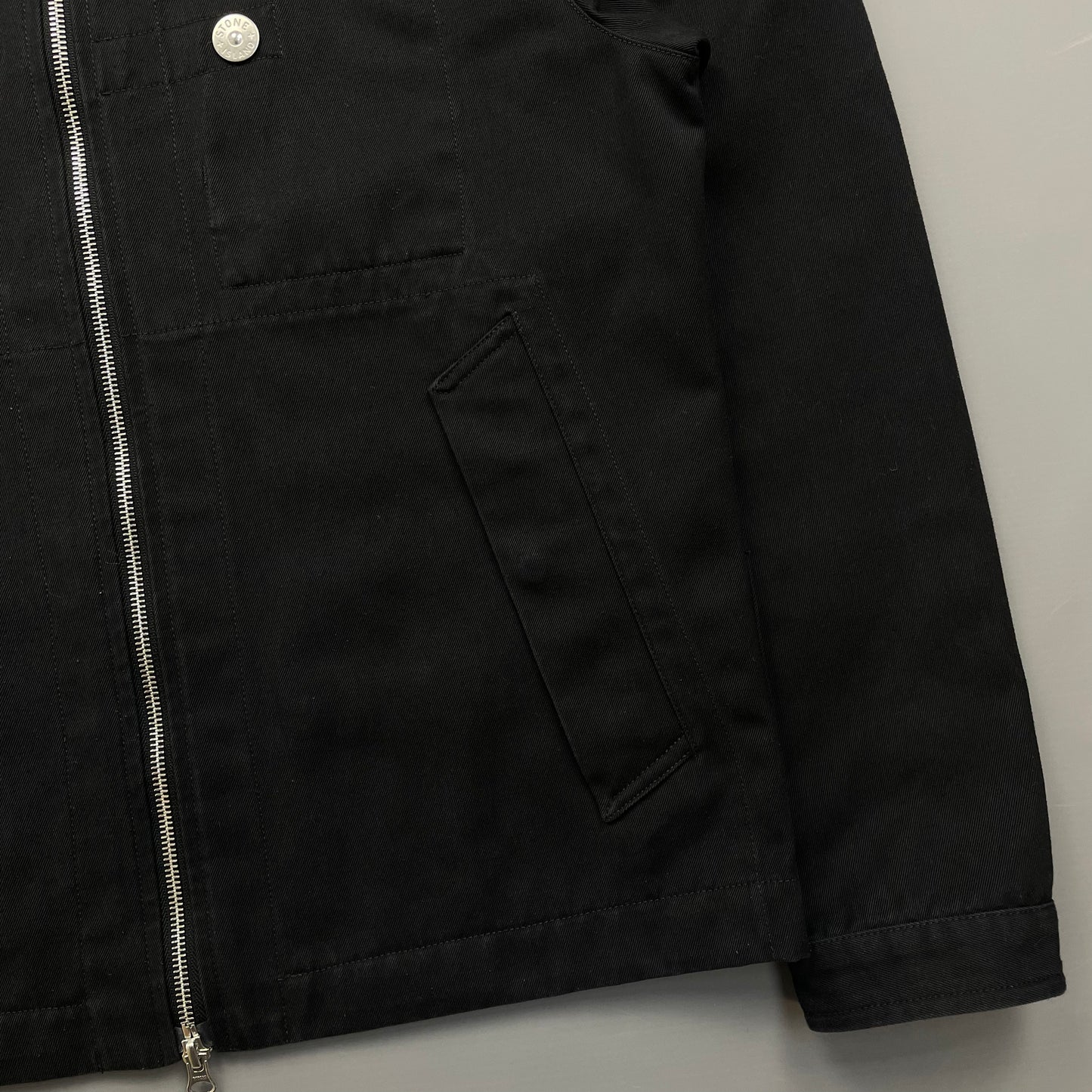Stone Island Black SS22 Workwear R-Garbadine 3/1 Zip-Through Jacket