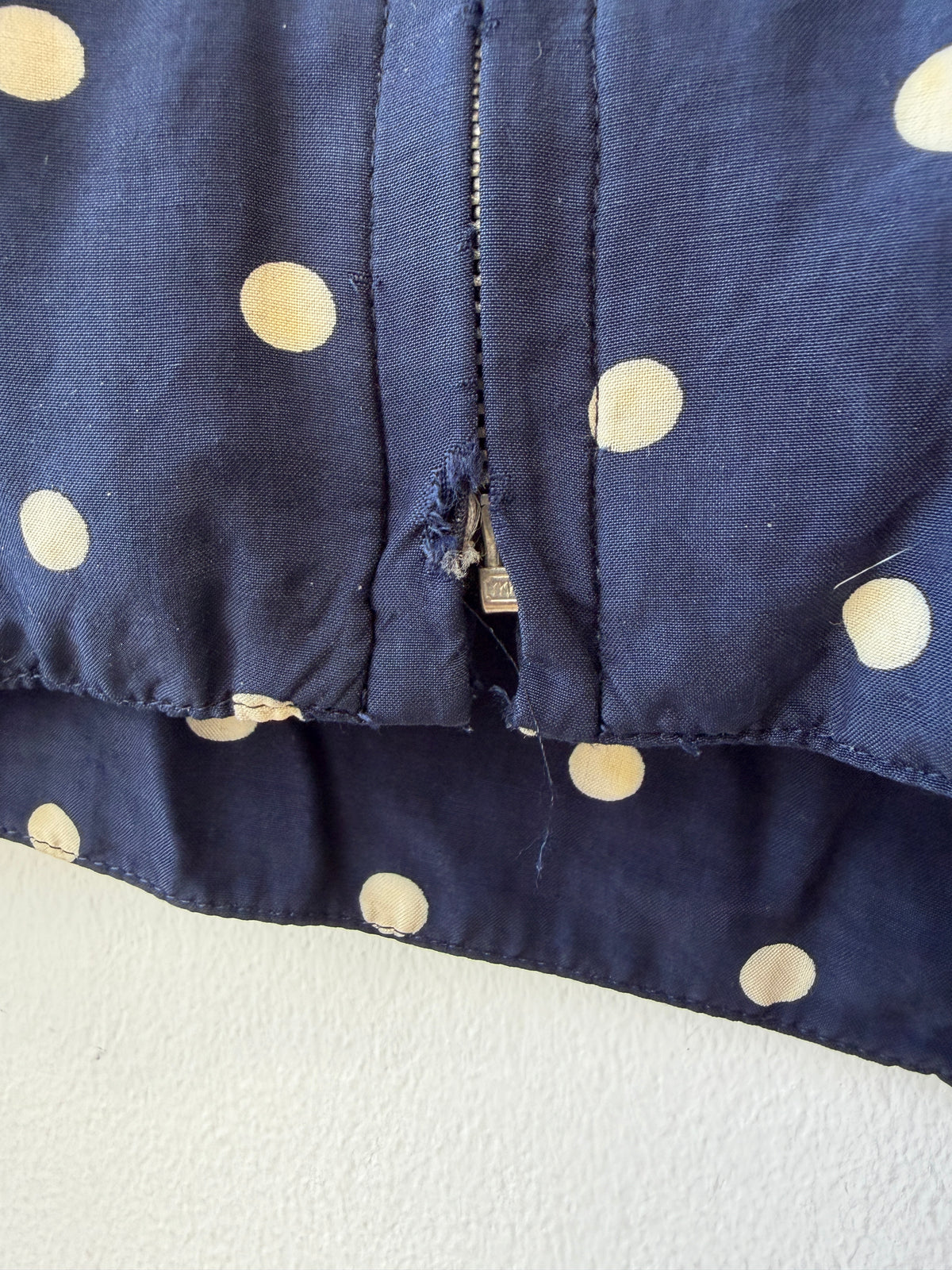 Comme Des Garçon Robe De Chambre 90s Navy & White Polka Dot Cropped Jacket