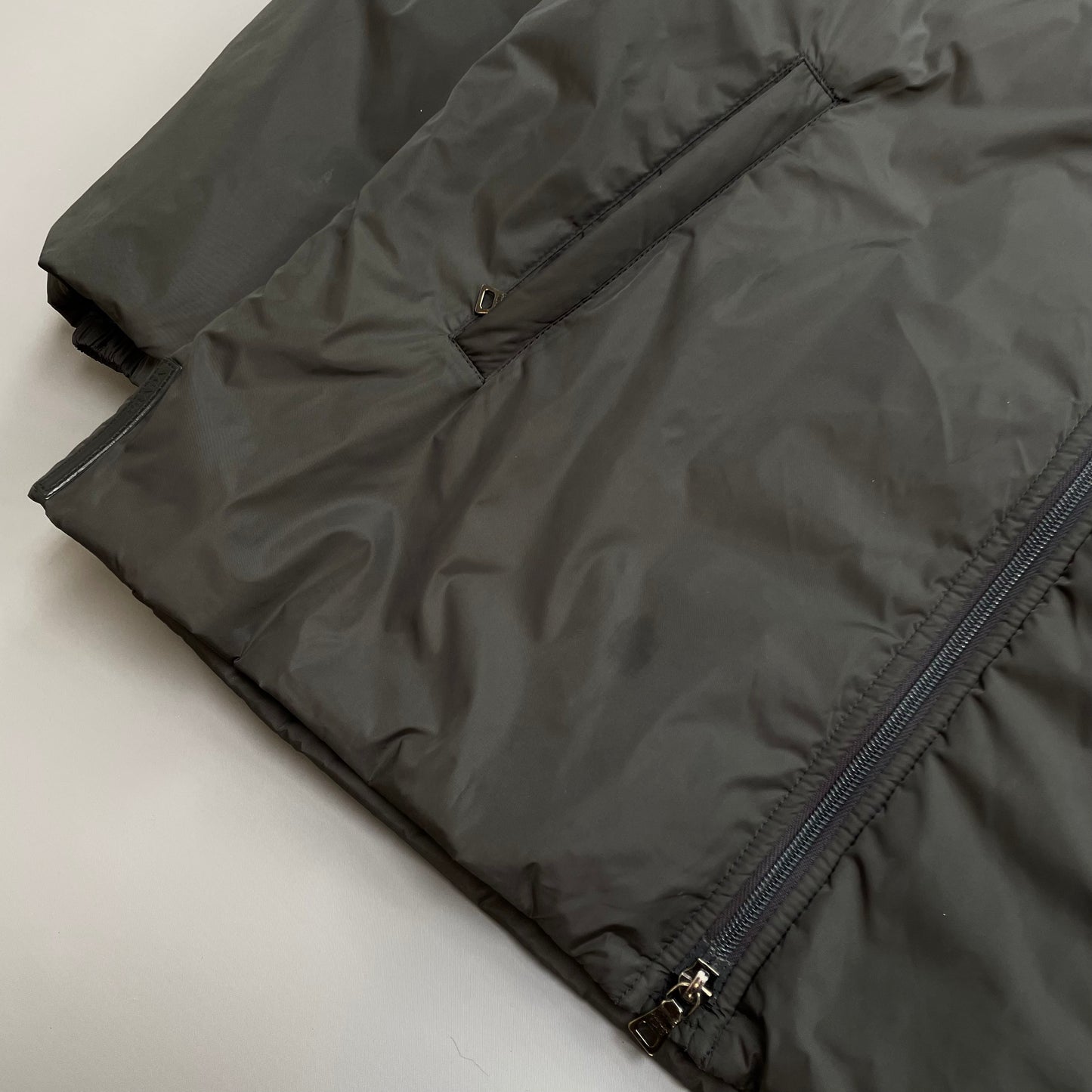 Prada Sport Charcoal Grey 2007 Padded Nylon Hooded Parka Jacket