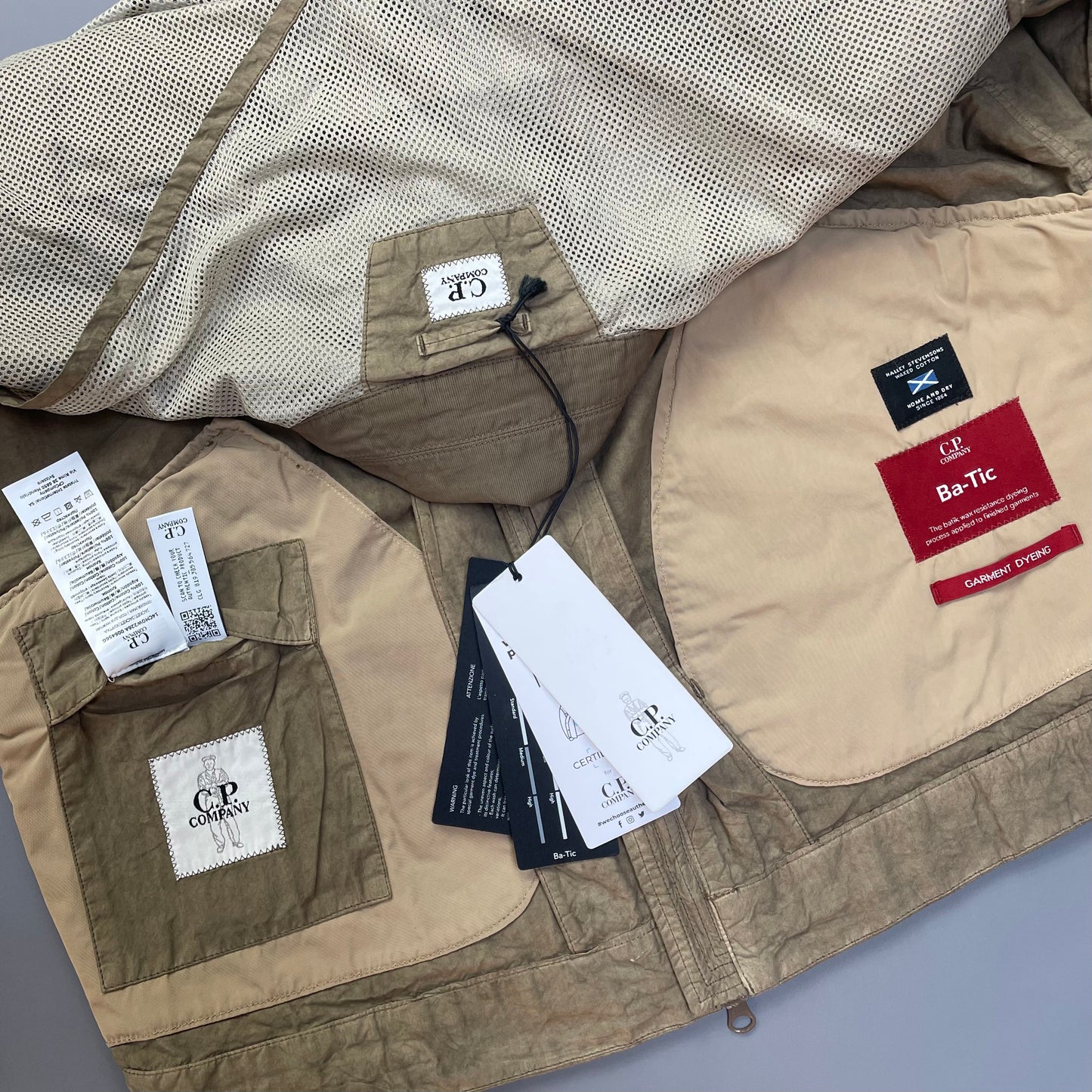 C.P. Company Ba-Tic SS23 Lightweight Jacket in Bronze