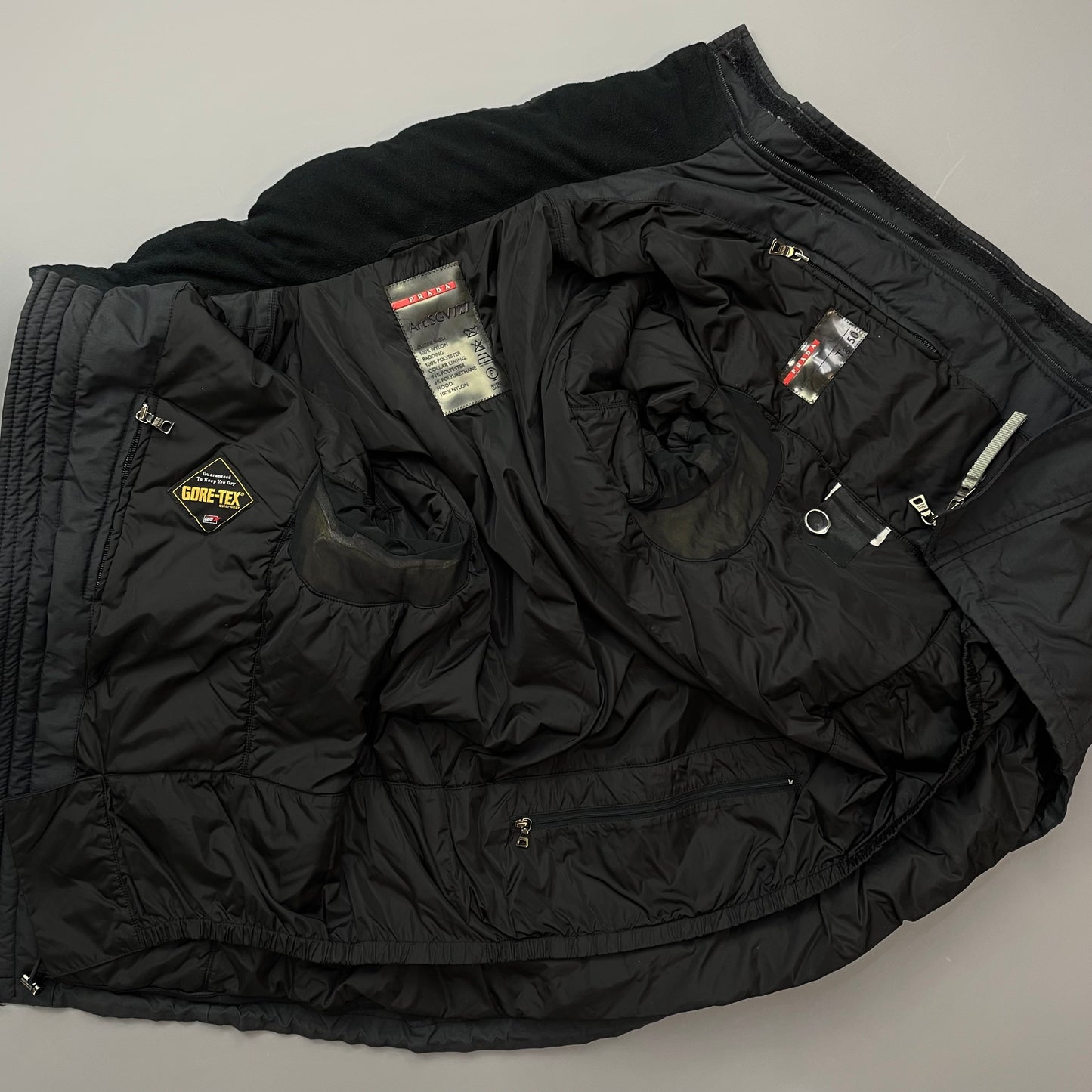 Prada Sport Black 00s Goretex Technical Fleece Lined Detachable Hood Ski Jacket