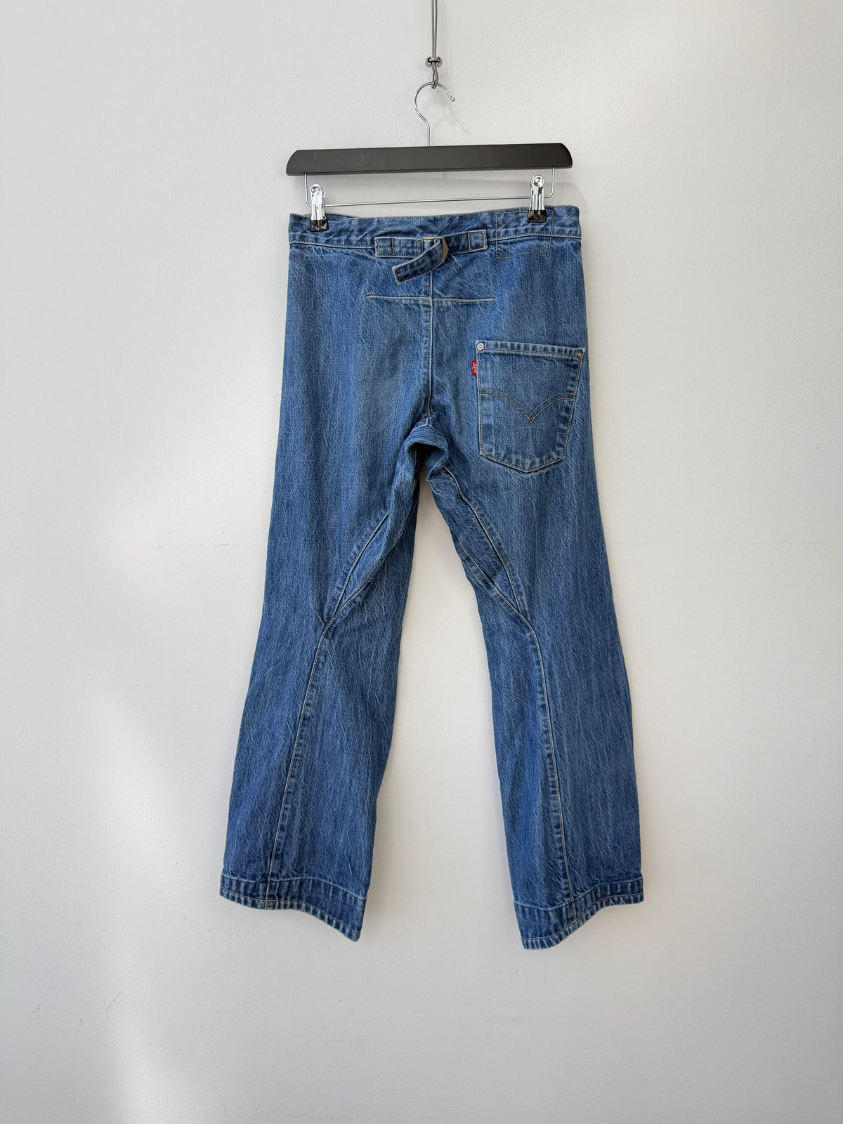 Levis 2000's Engineered Jeans