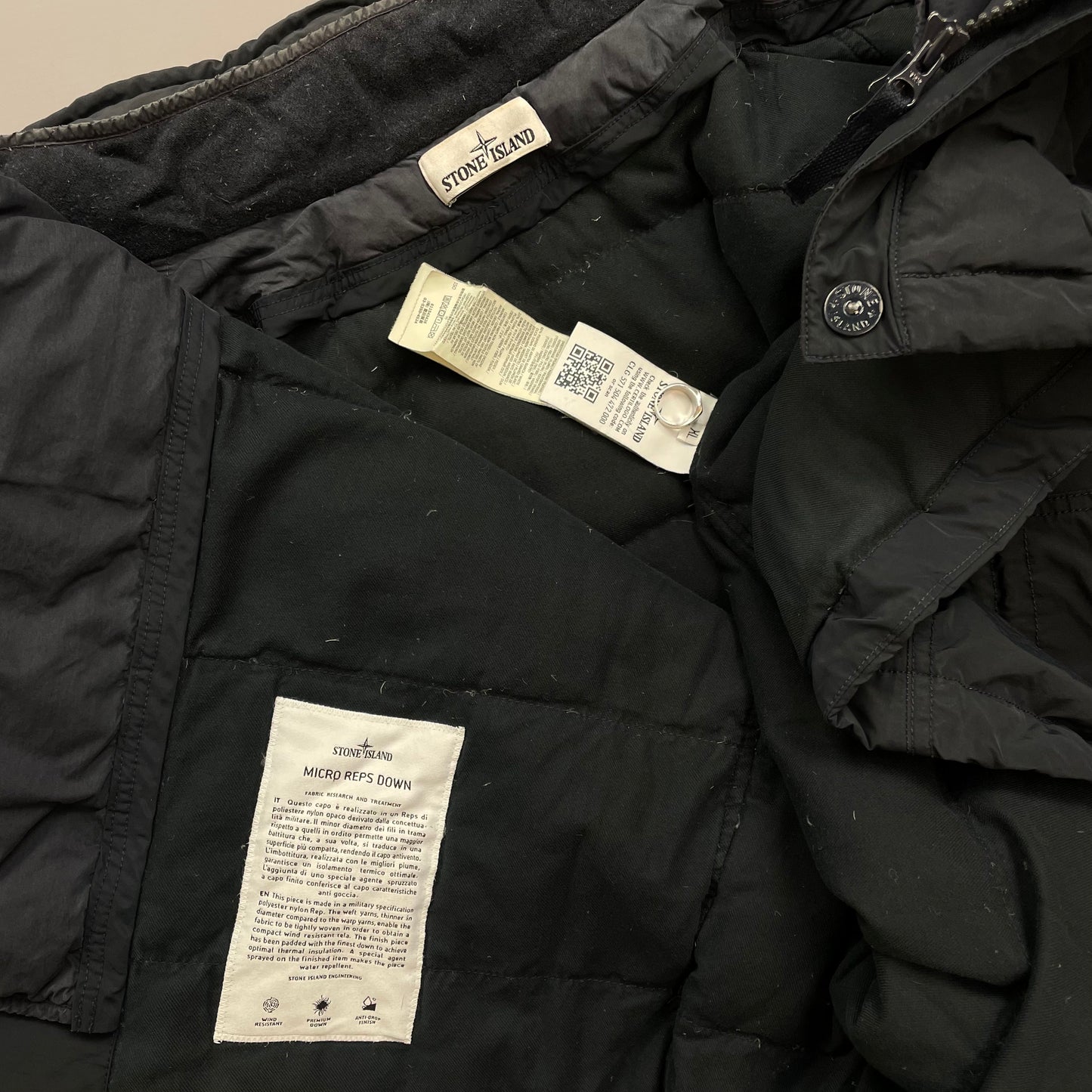 Stone Island Navy AW14 Micro Reps Concealed Hood Lined Down Field Jacket