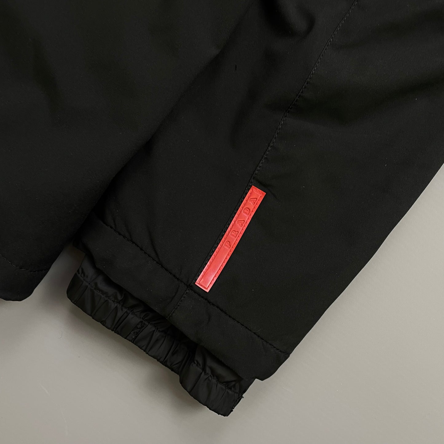 Prada Sport Black 2006 Lined Hooded Nylon Windbreaker Jacket