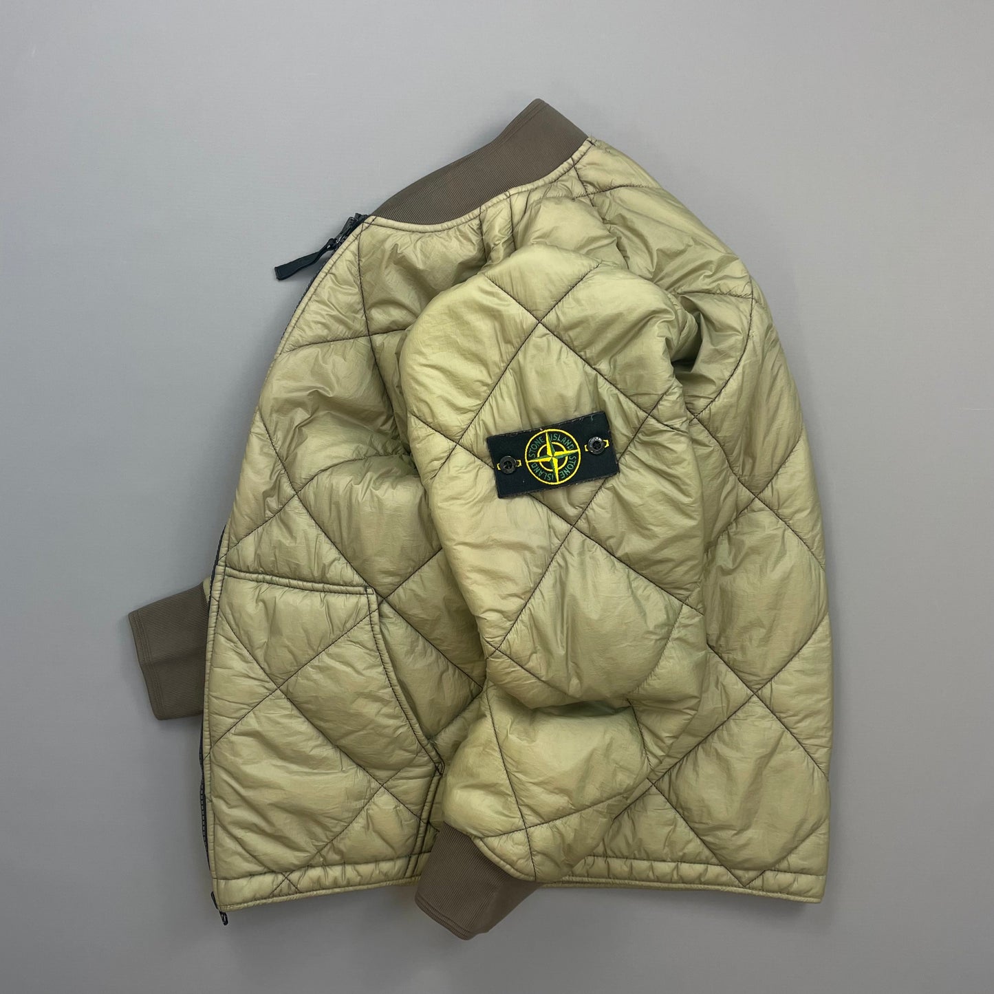 Stone Island Olive Green AW18 Micro Yarn Quilted Bomber Jacket