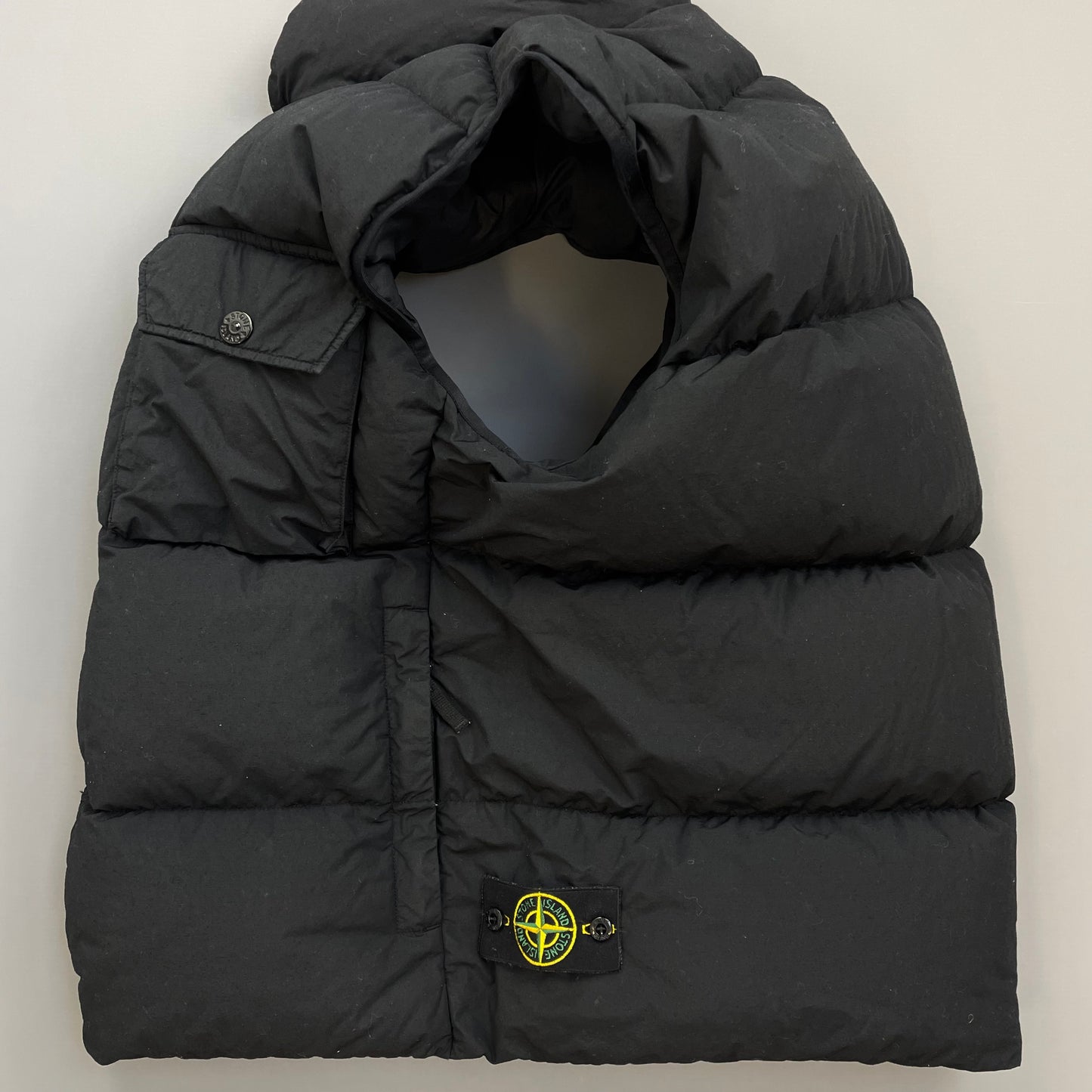 Stone Island Black AW21 Naslan Light Watro Down TC Puffer Gilet Vest