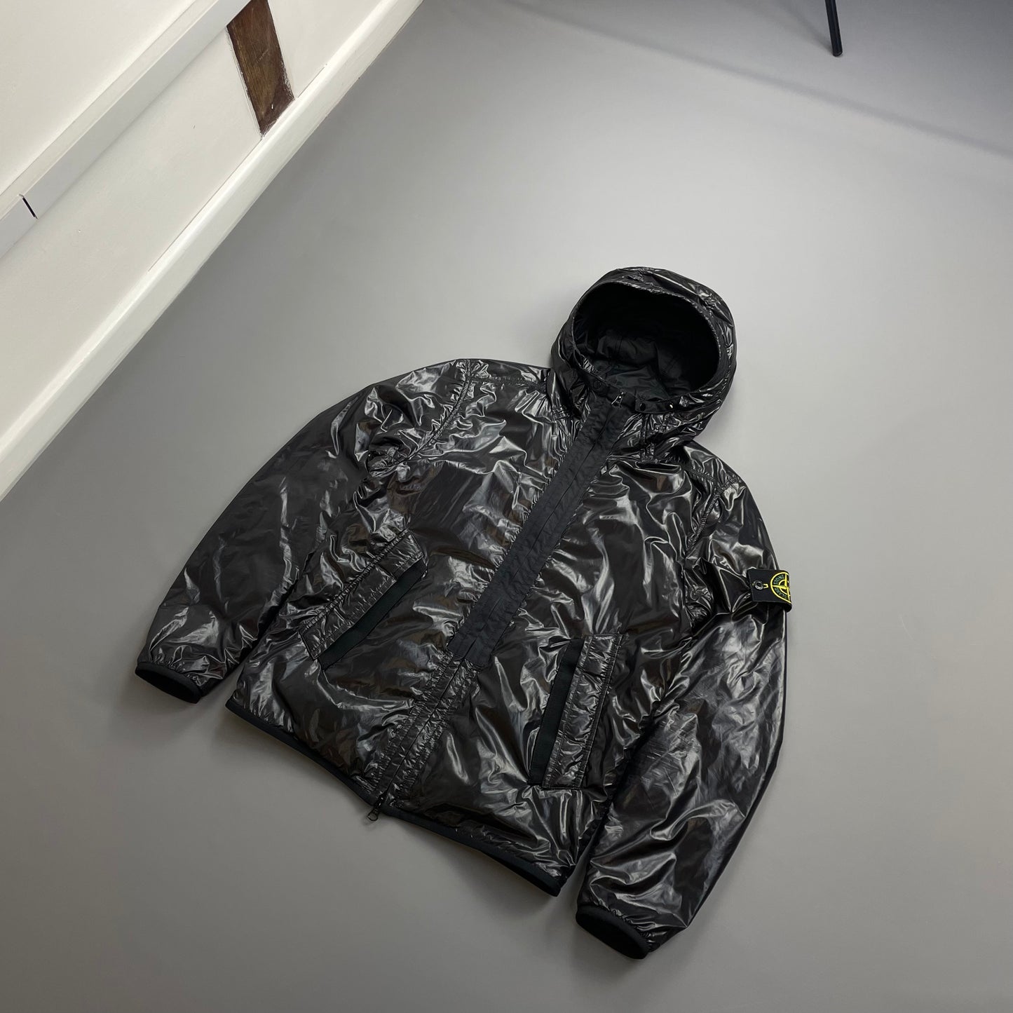 Stone Island Black/Burgundy SS18 Pertex Quantum Y Primaloft Technology Hooded Nylon Jacket