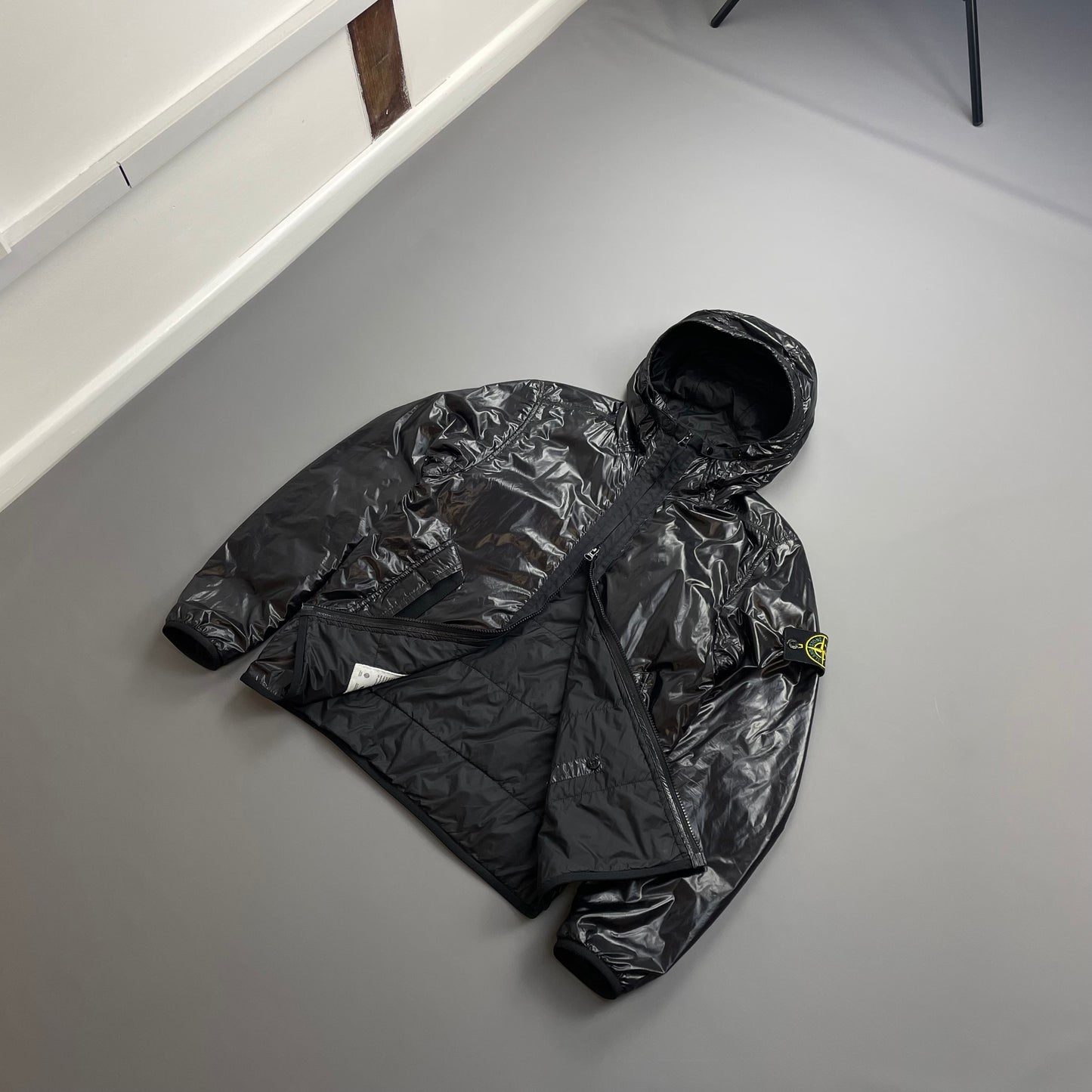 Stone Island Black/Burgundy SS18 Pertex Quantum Y Primaloft Technology Hooded Nylon Jacket