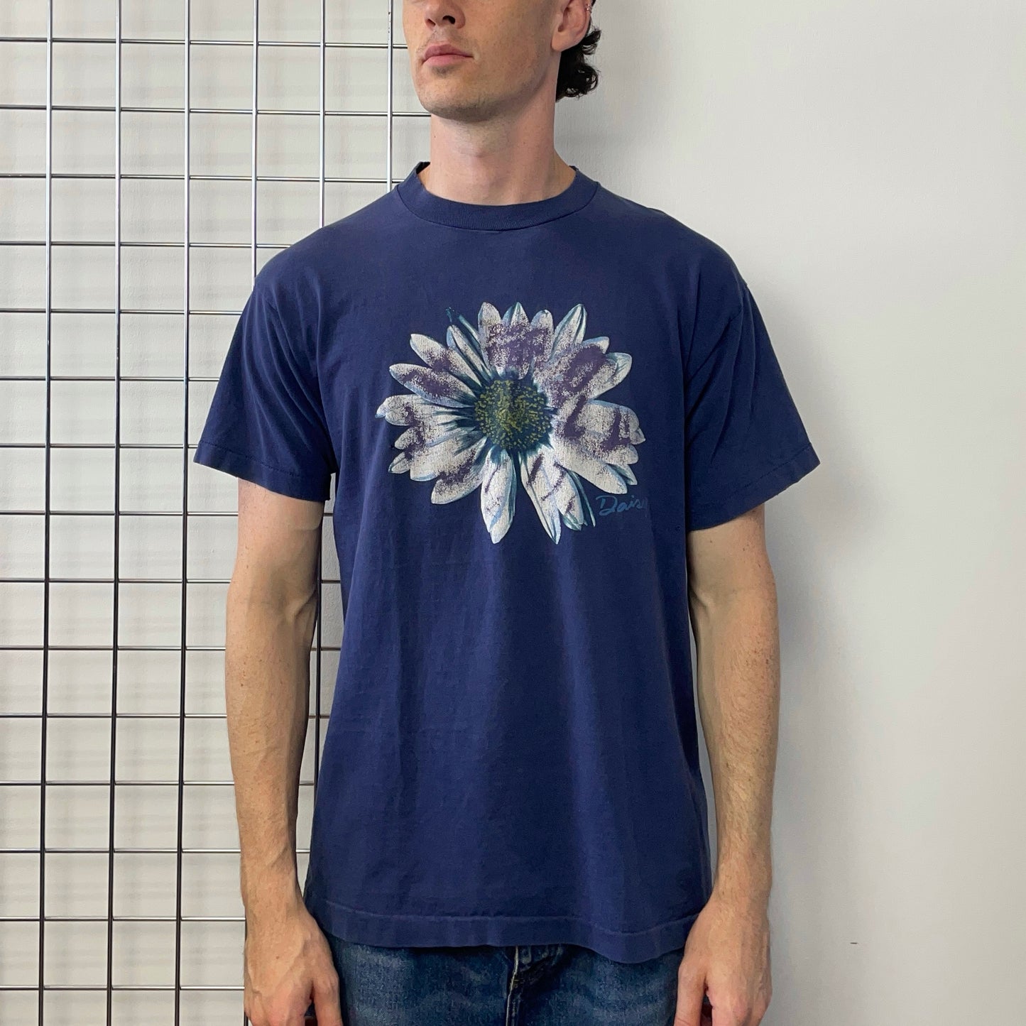 Vintage Navy 90s 'Daisy' Print T-Shirt