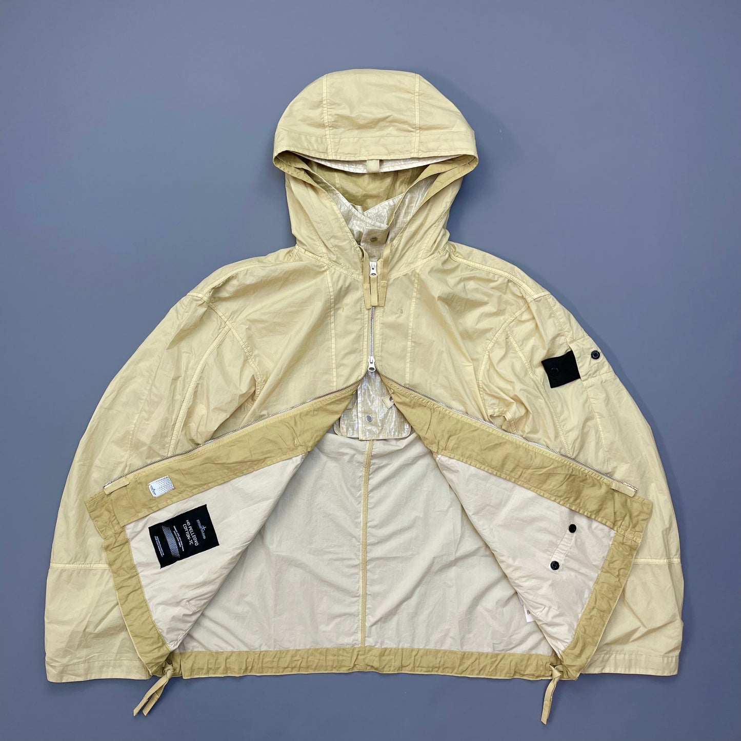 Stone Island Cream Shadow Project HD Pelleovo Cotton-TC Lightweight Jacket SS22