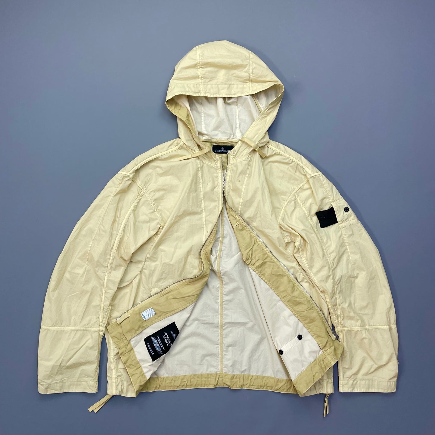 Stone Island Cream Shadow Project HD Pelleovo Cotton-TC Lightweight Jacket SS22