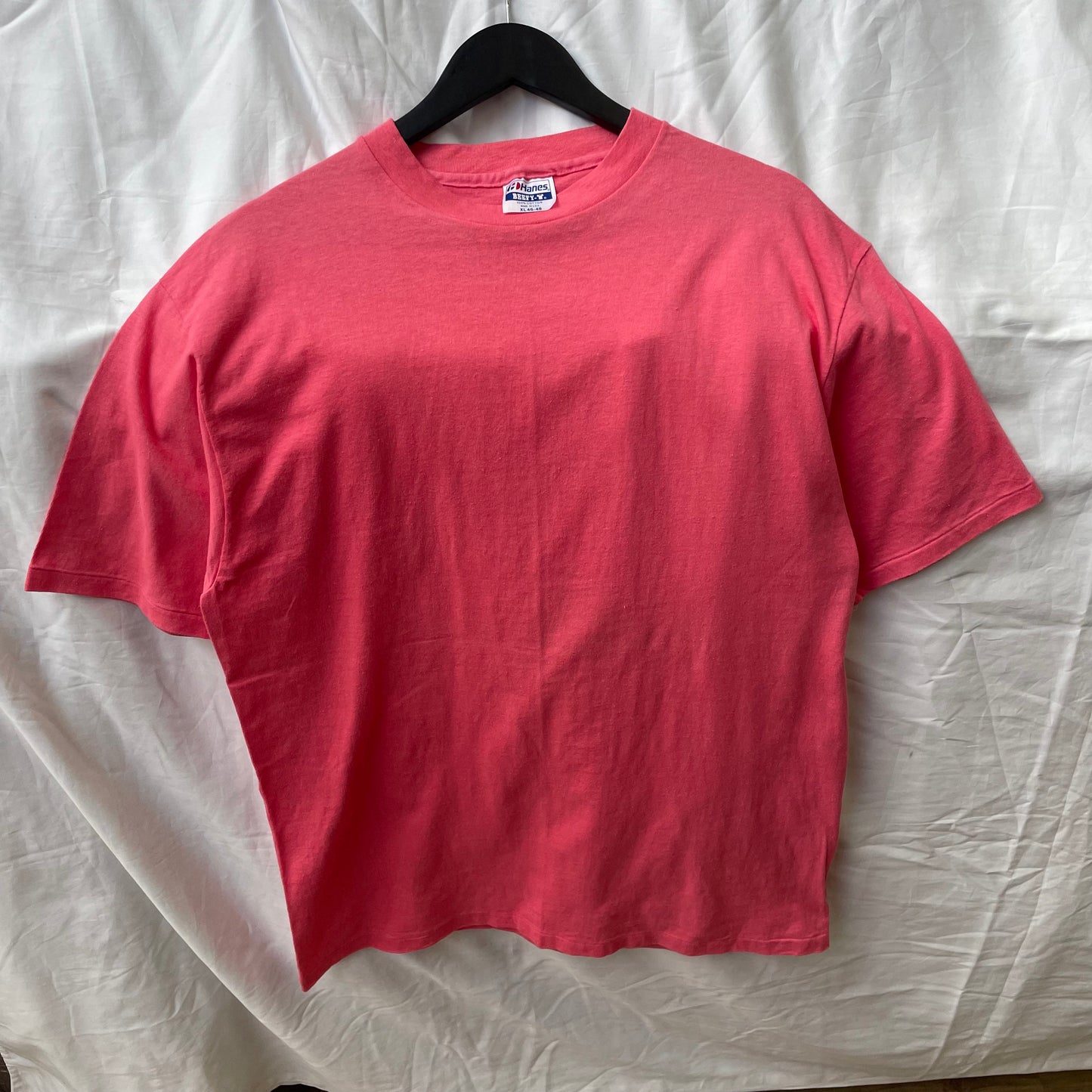 Vintage Hanes Pink 90s T-Shirt
