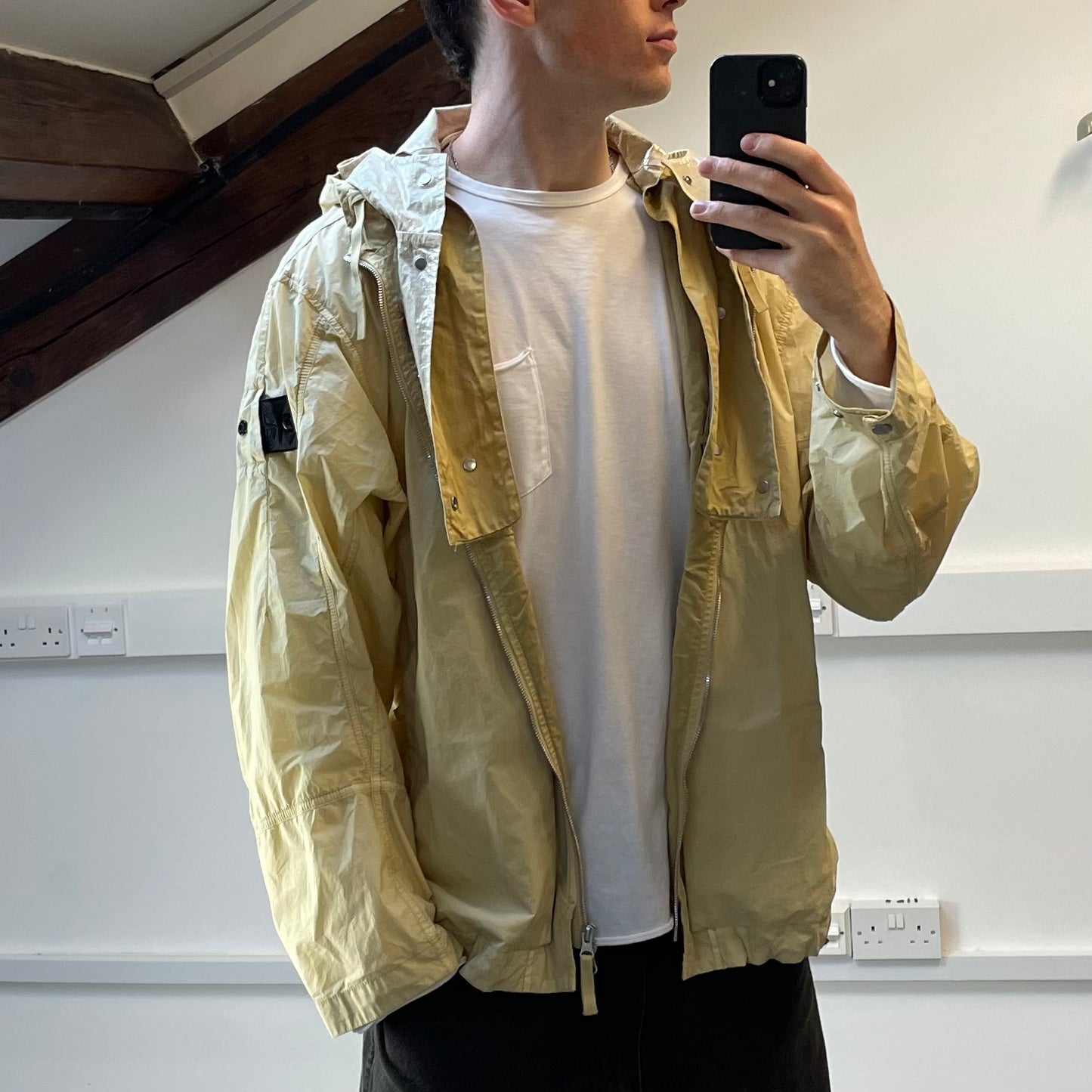 Stone Island Cream Shadow Project HD Pelleovo Cotton-TC Lightweight Jacket SS22