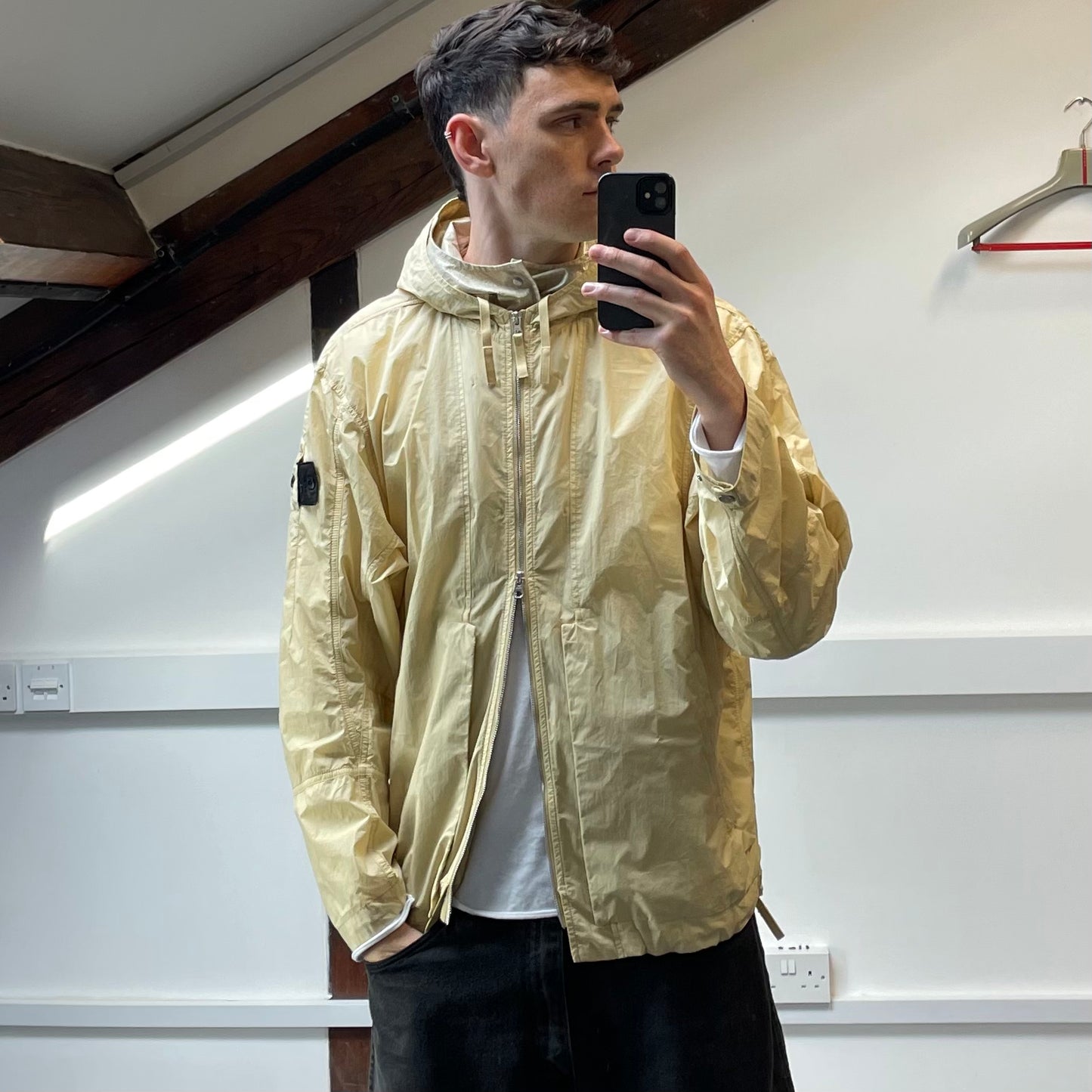 Stone Island Cream Shadow Project HD Pelleovo Cotton-TC Lightweight Jacket SS22