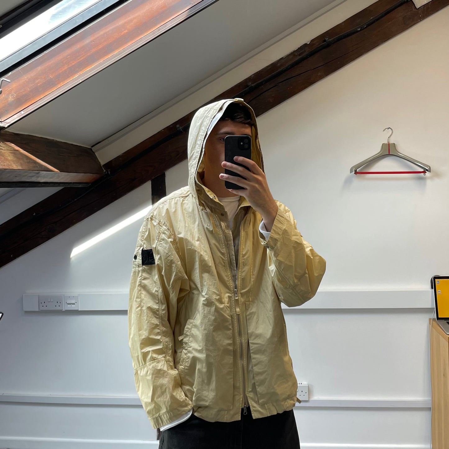 Stone Island Cream Shadow Project HD Pelleovo Cotton-TC Lightweight Jacket SS22