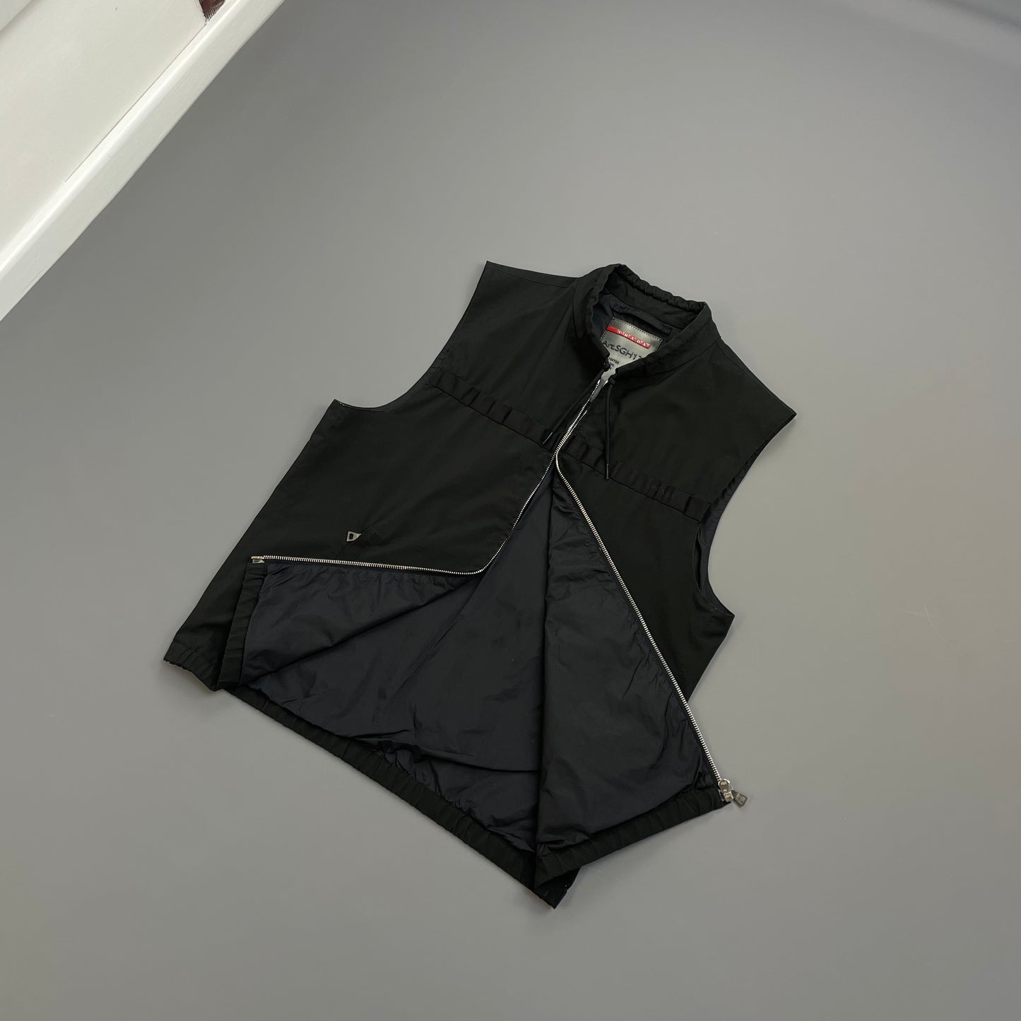 Prada Sport Black 2009 Windstopper Toggle-Collar Gilet Vest