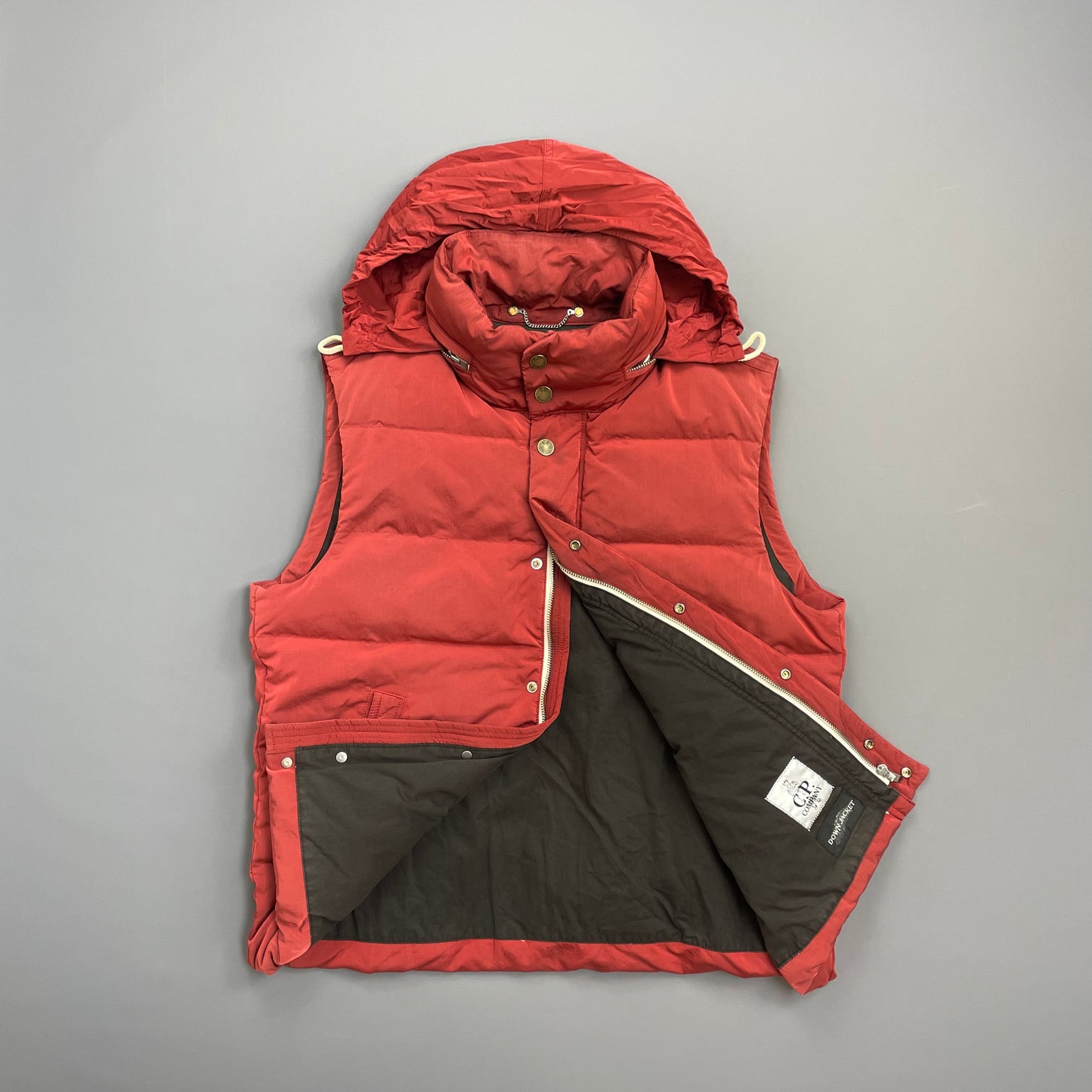 C.P. Company Red AW10 Shimmer Nylon Piuma Doca Concealed Hood Down Gilet Vest
