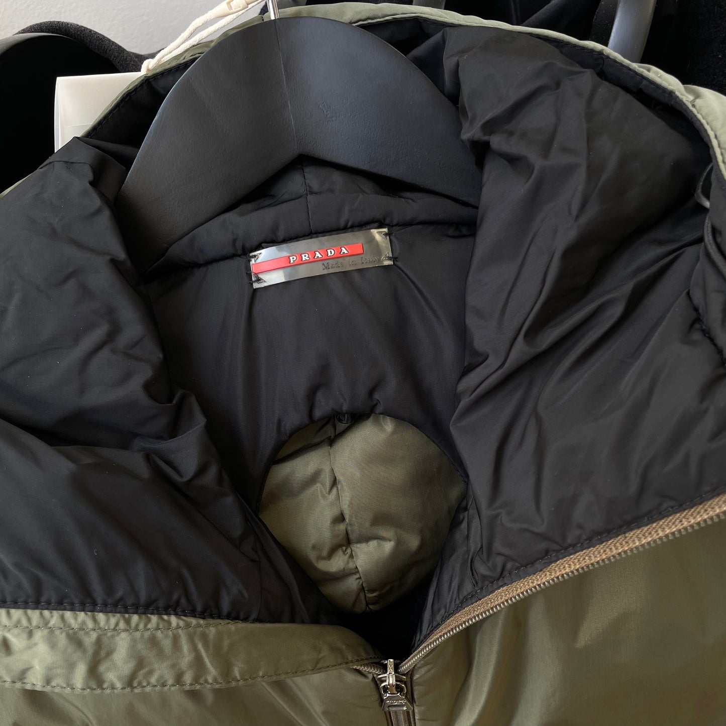 Prada Sport Khaki FW99 Runway Packable Nylon Hooded Gilet Vest