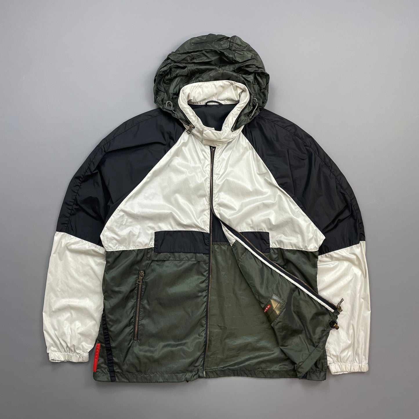 Prada Sport White Black & Green 2008 Lightweight Concealed Hood Nylon Windbreaker Jacket