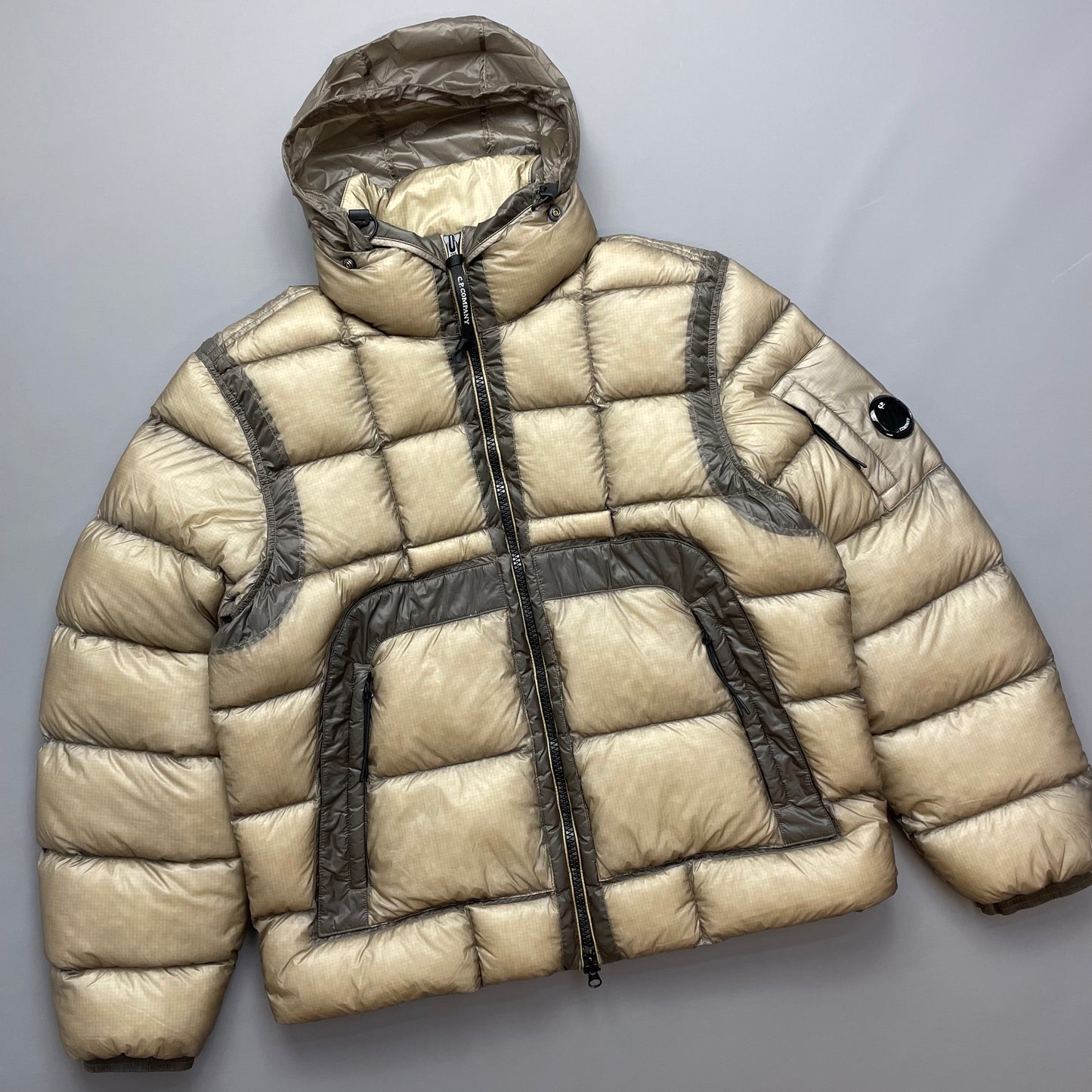 C.P. Company DD Shell Concealed Hood Short Down Puffer Jacket BNWT
