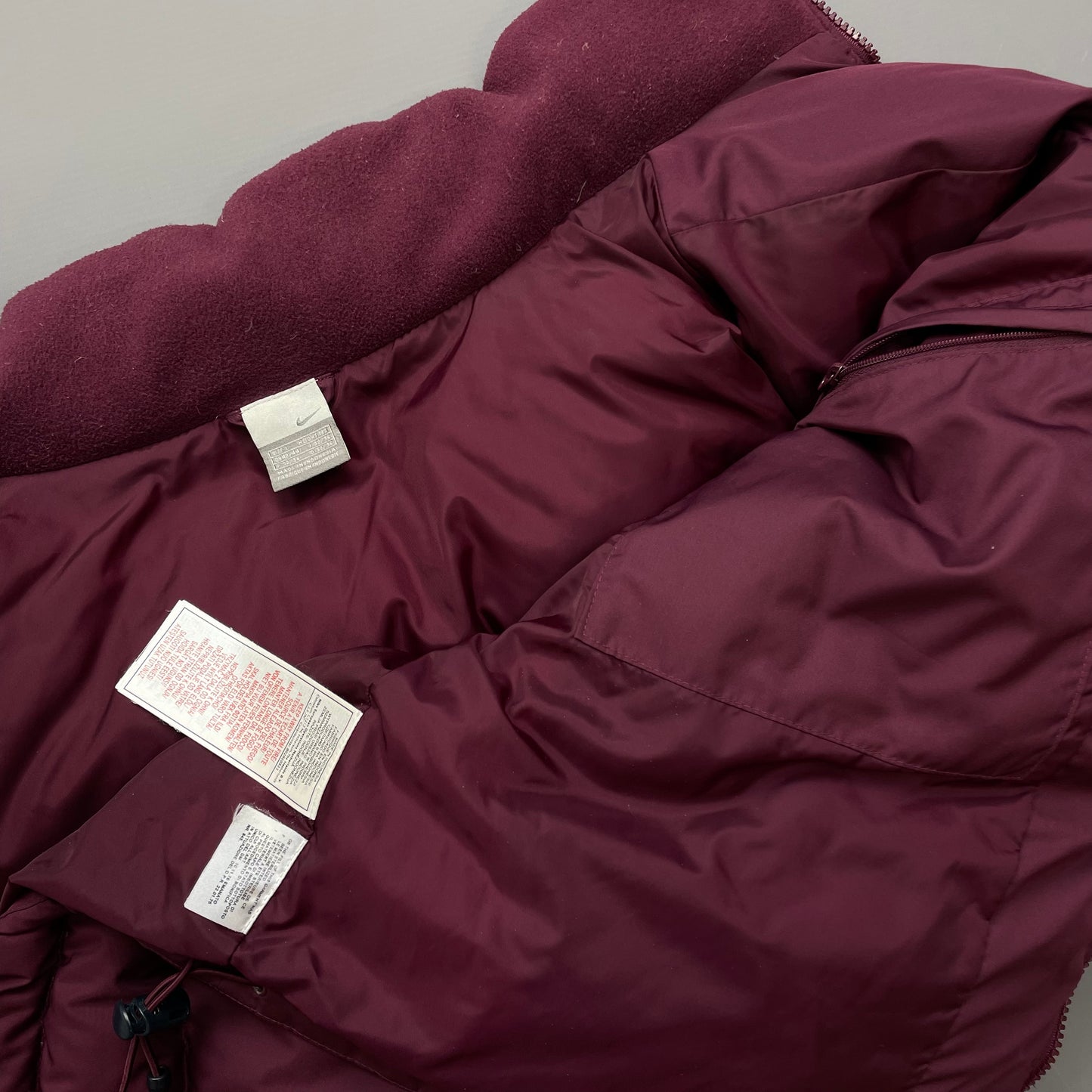 Nike Maroon 2002 Fall Release Down Puffer Gilet Vest w/ Concealed Hood