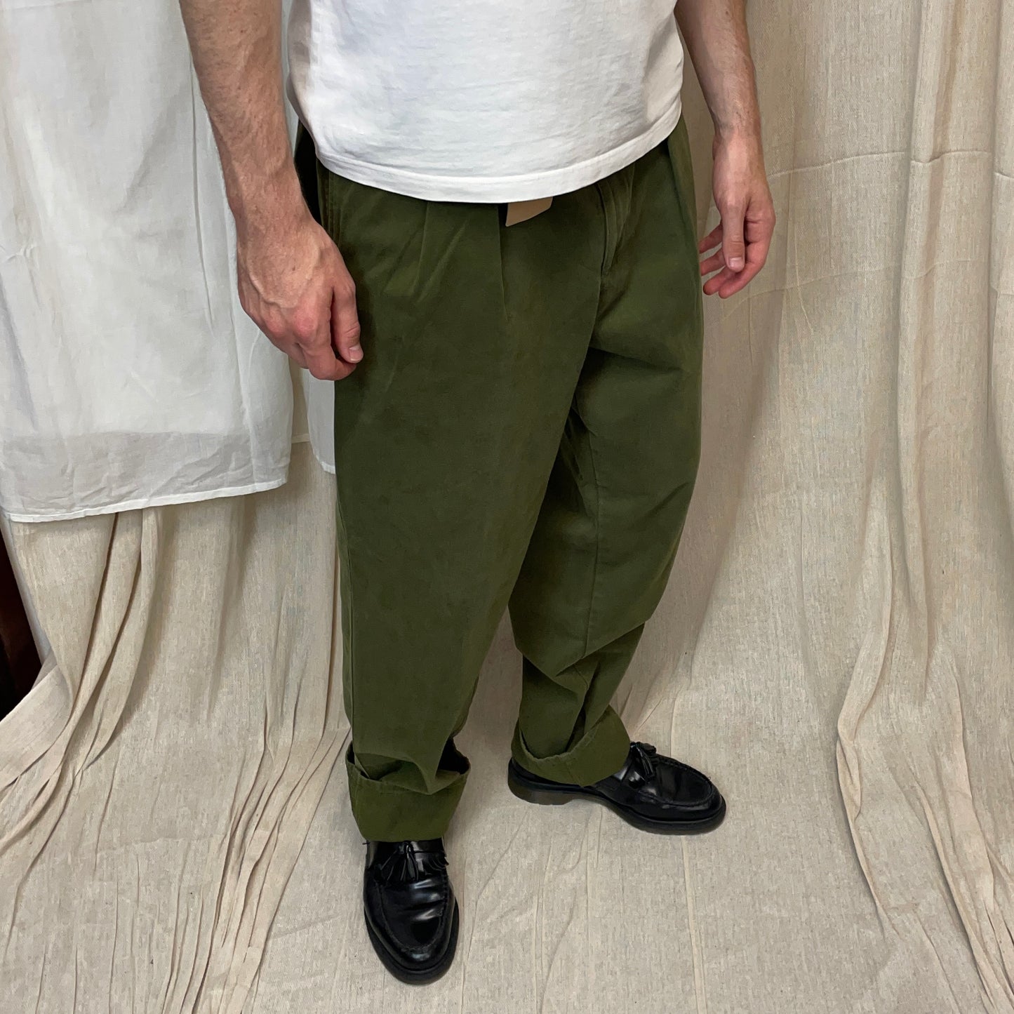 Armani Jeans Khaki Green 1990s Cotton Pleat Trouser BNWT
