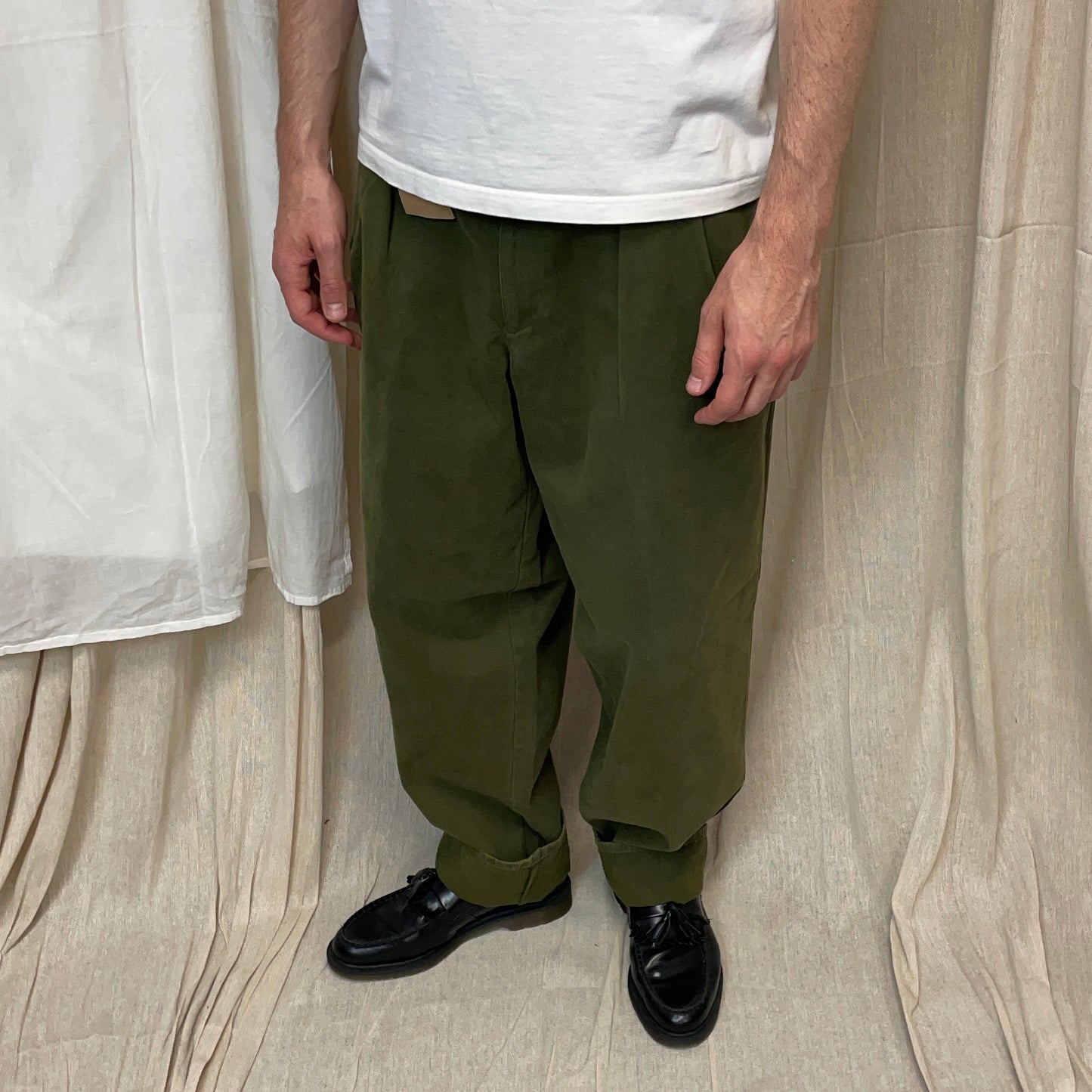 Armani Jeans Khaki Green 1990s Cotton Pleat Trouser BNWT