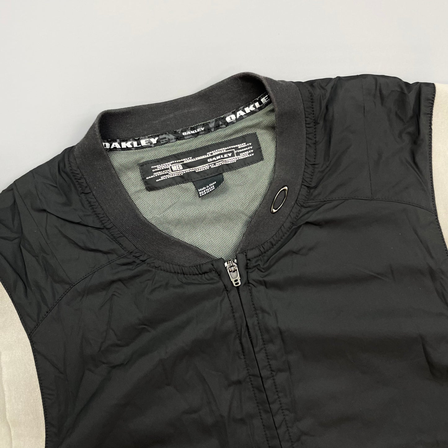 Oakley Software Black/Grey 00s Technical Gilet Vest