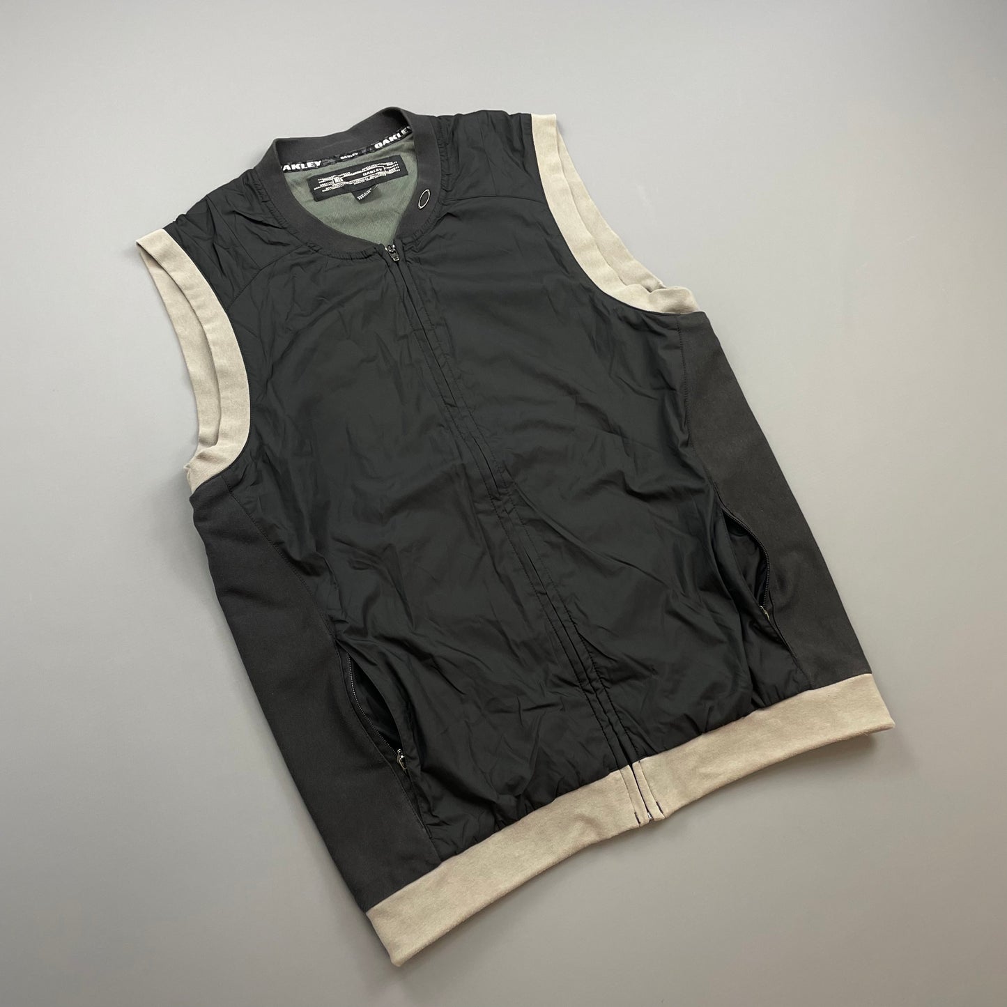 Oakley Software Black/Grey 00s Technical Gilet Vest