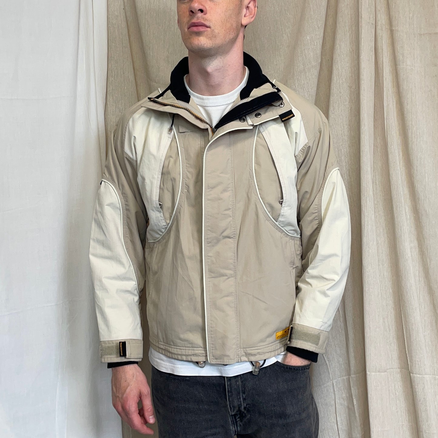 Oakley Software Beige & Cream 00s Multi-Pocket Technical Ski Jacket
