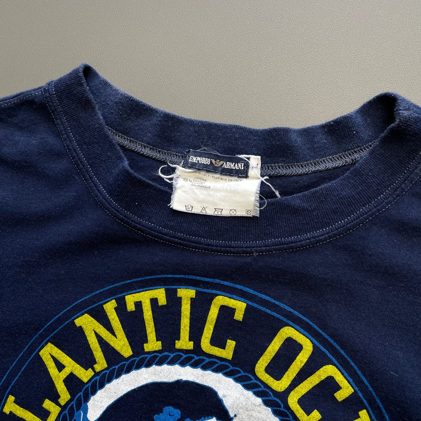 Emporio Armani Navy 80s Women's Graphic Cropped T-Shirt