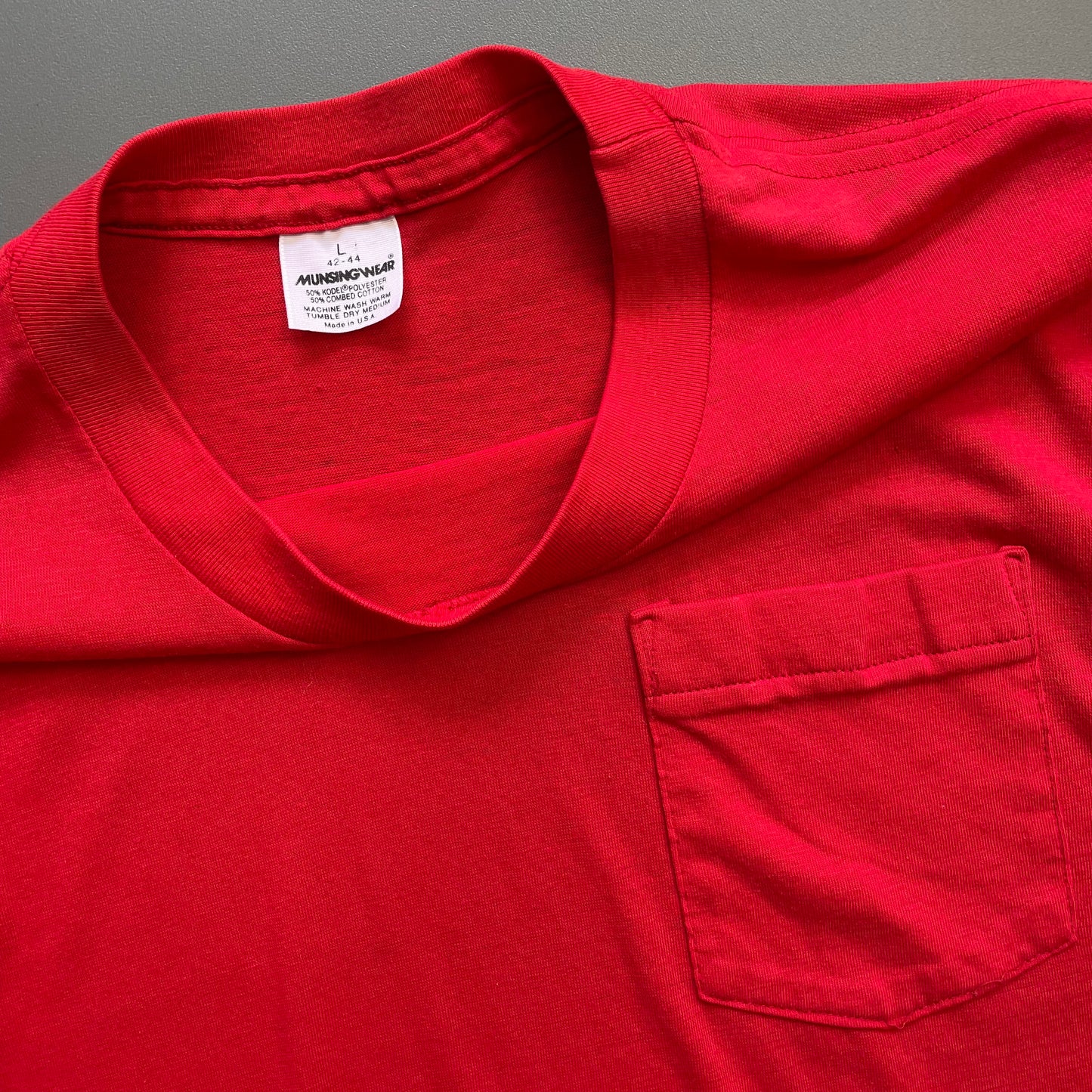 Vintage Red 80s US Pocket T-Shirt
