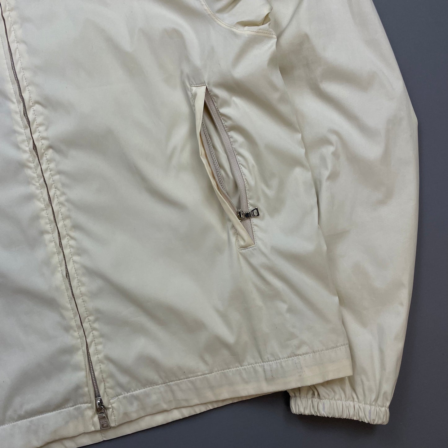 Prada Sport Cream 00s Packable Detachable Hood Windbreaker Jacket