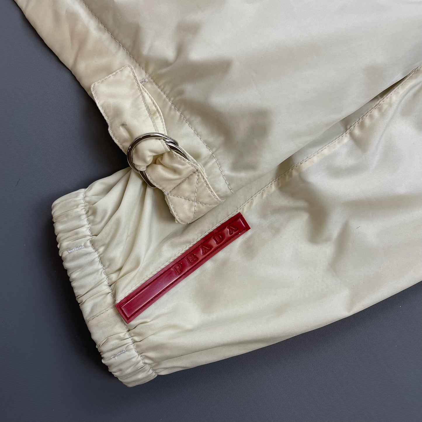 Prada Sport Cream 00s Packable Detachable Hood Windbreaker Jacket