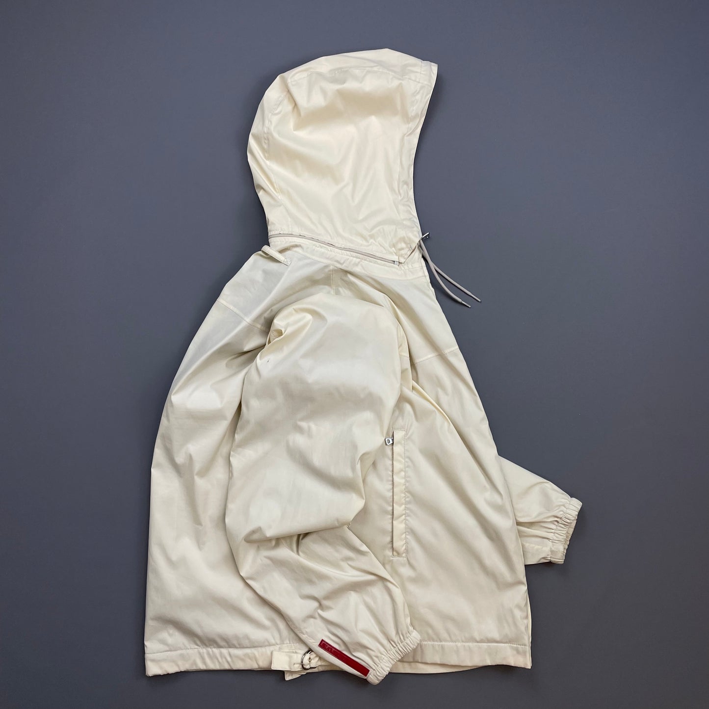 Prada Sport Cream 00s Packable Detachable Hood Windbreaker Jacket