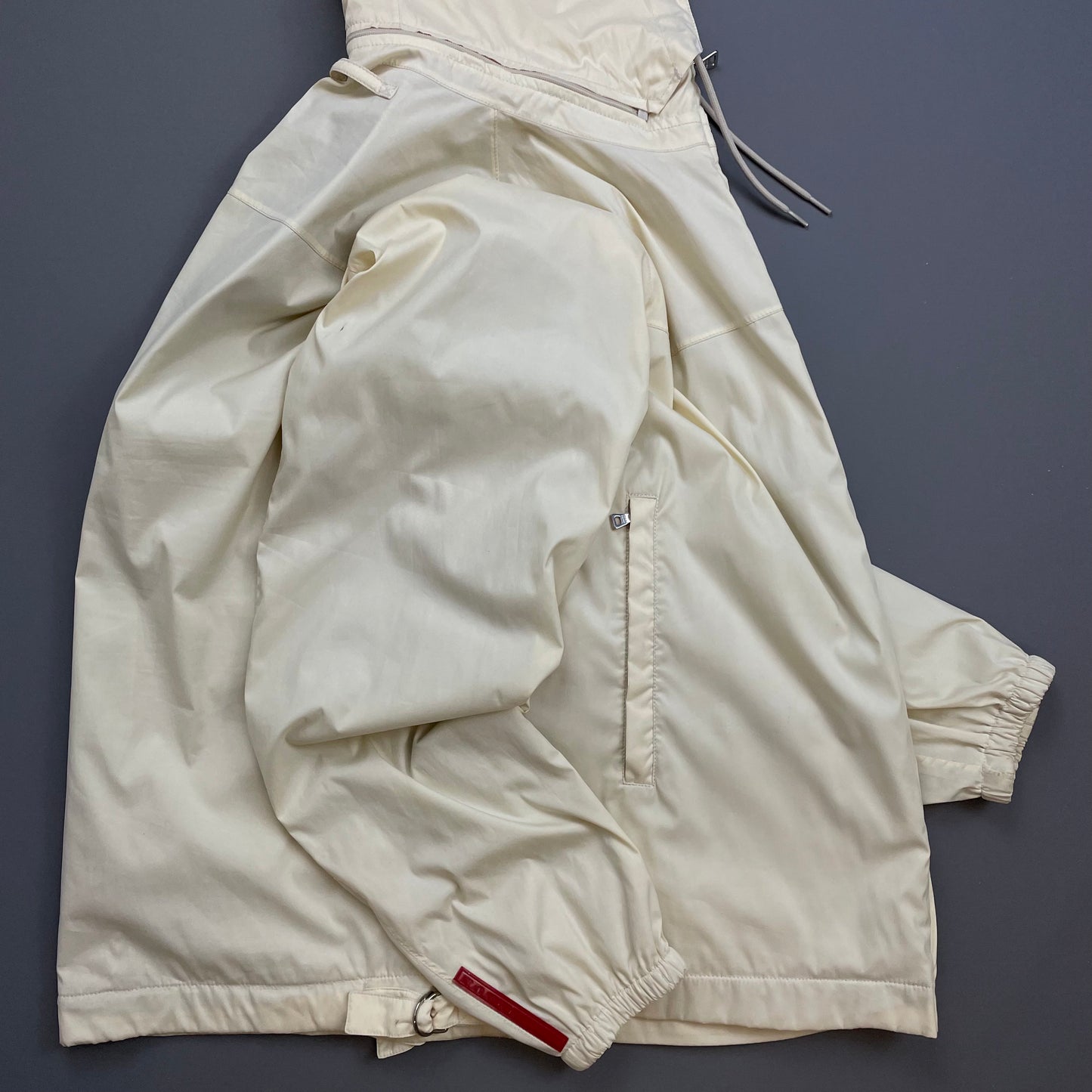 Prada Sport Cream 00s Packable Detachable Hood Windbreaker Jacket
